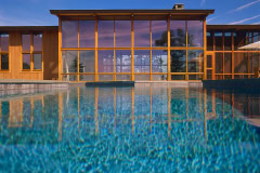 Hamptons House by Acorn Deck House Company