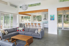 Seaside Modern thumbnail 11