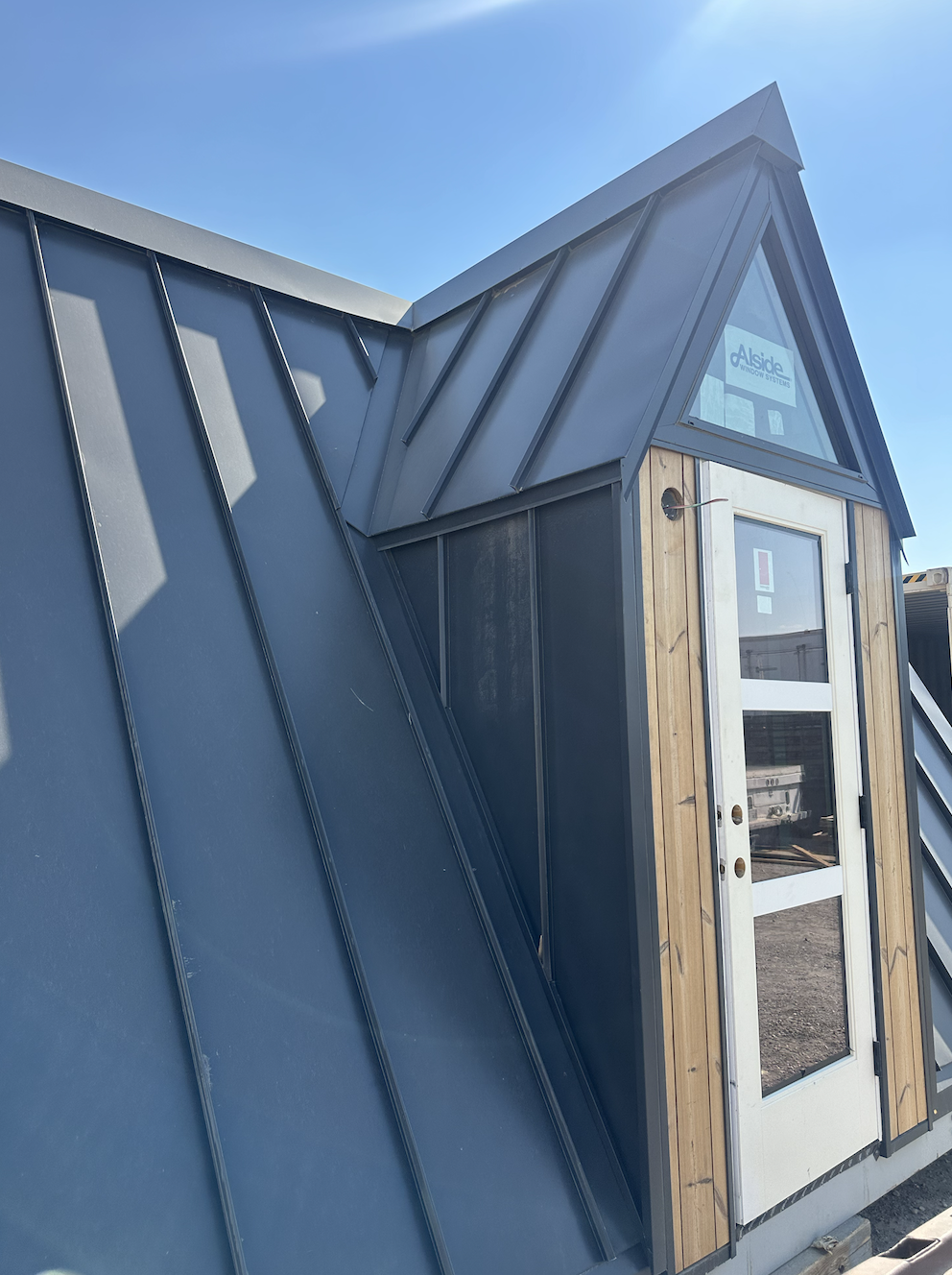 A-frame Shell thumbnail 2