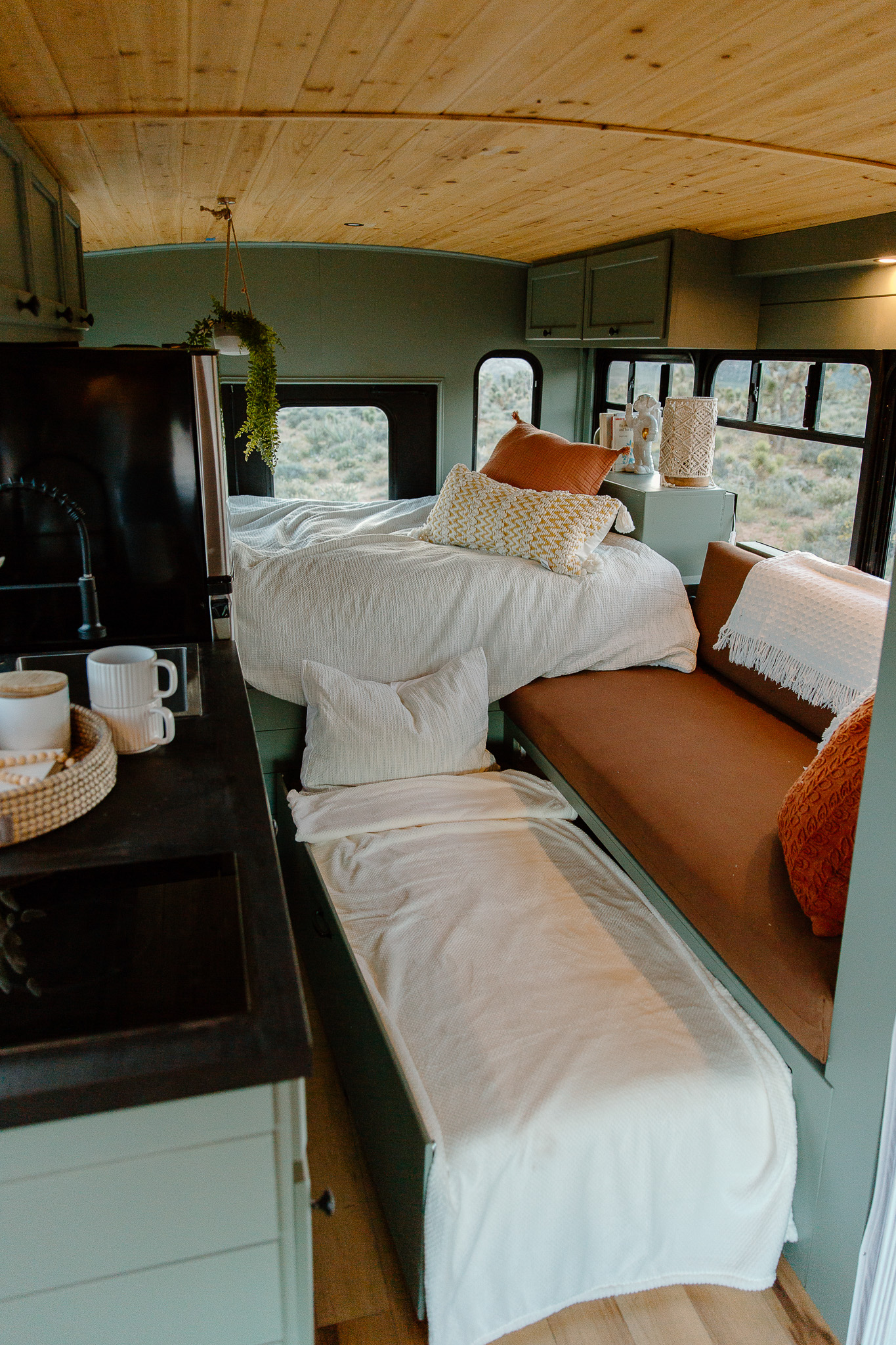 Custom Shuttle Bus thumbnail 19