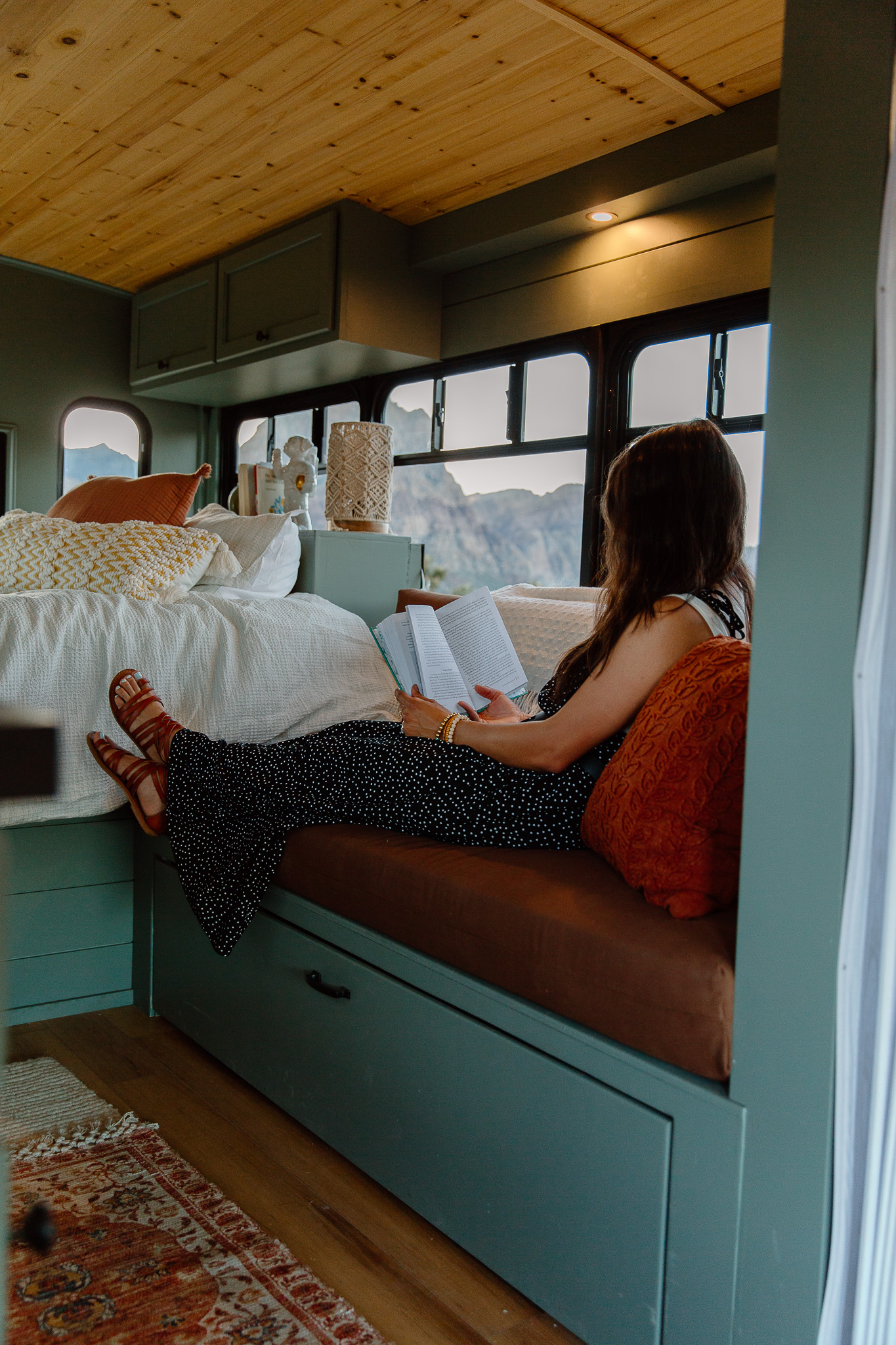 Custom Shuttle Bus thumbnail 7