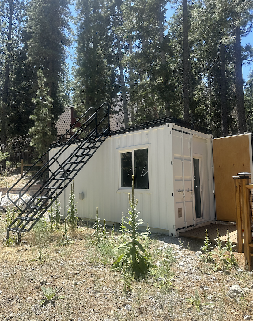 Music/Podcast Studio w/Rooftop Deck thumbnail 6