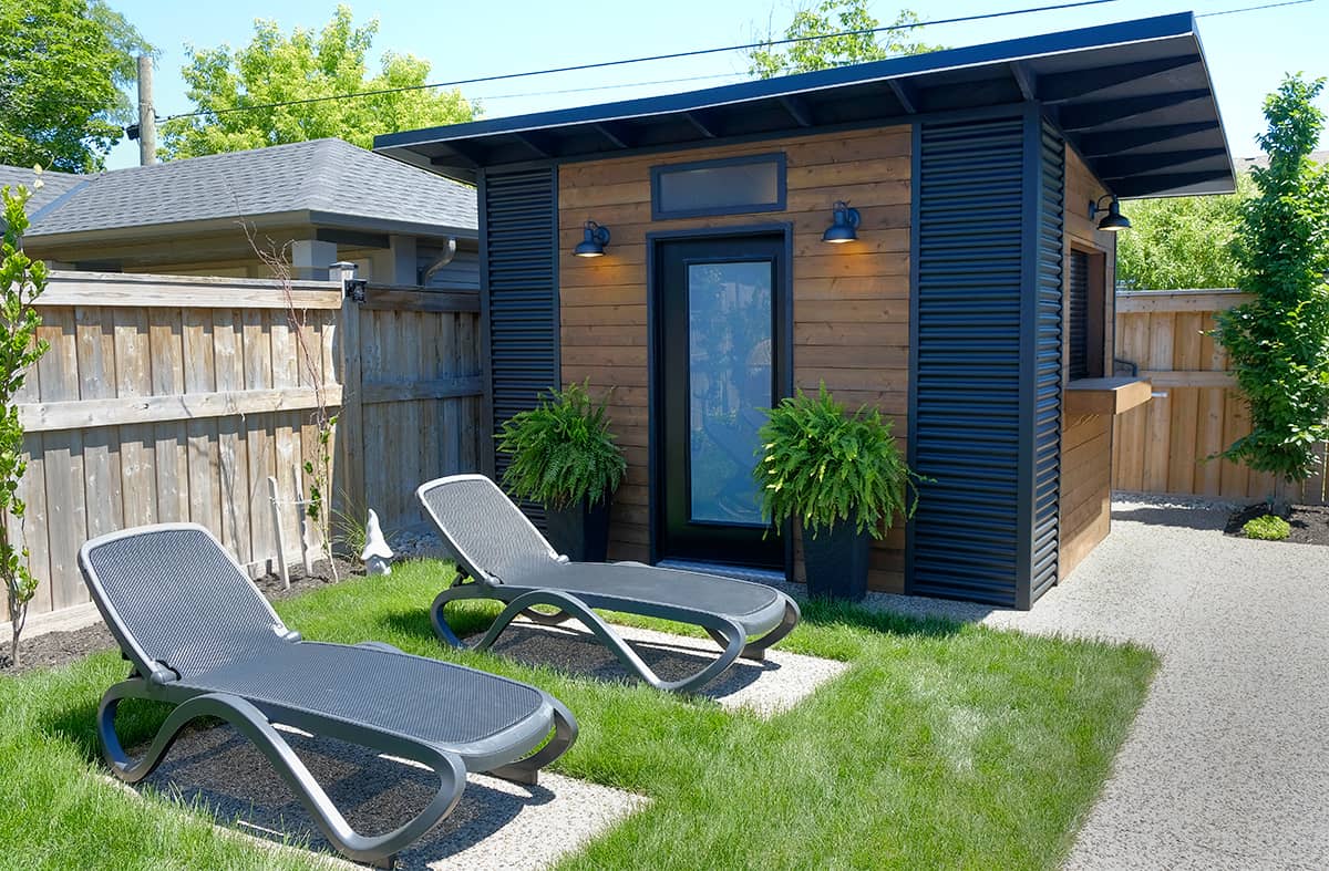 A.H - Poolside Bar in Hamilton thumbnail 3