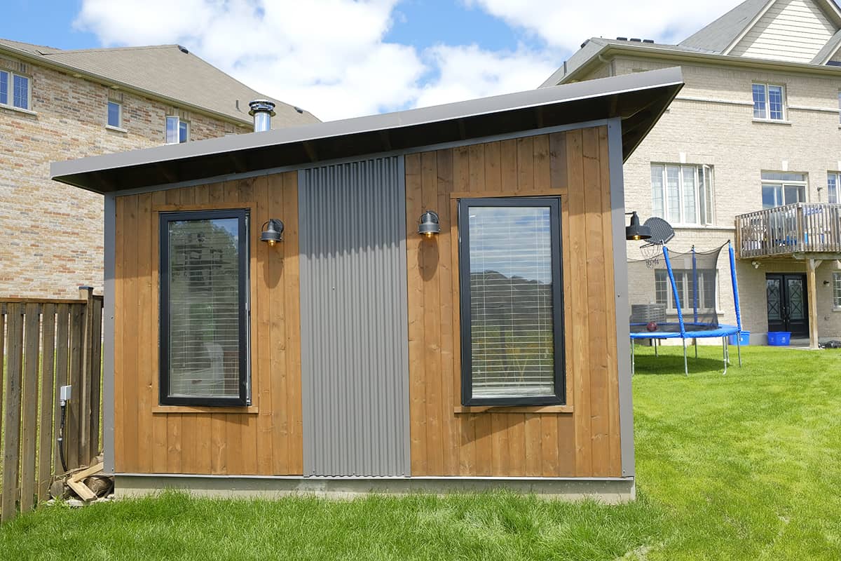 Ajax Essential Studio thumbnail 3