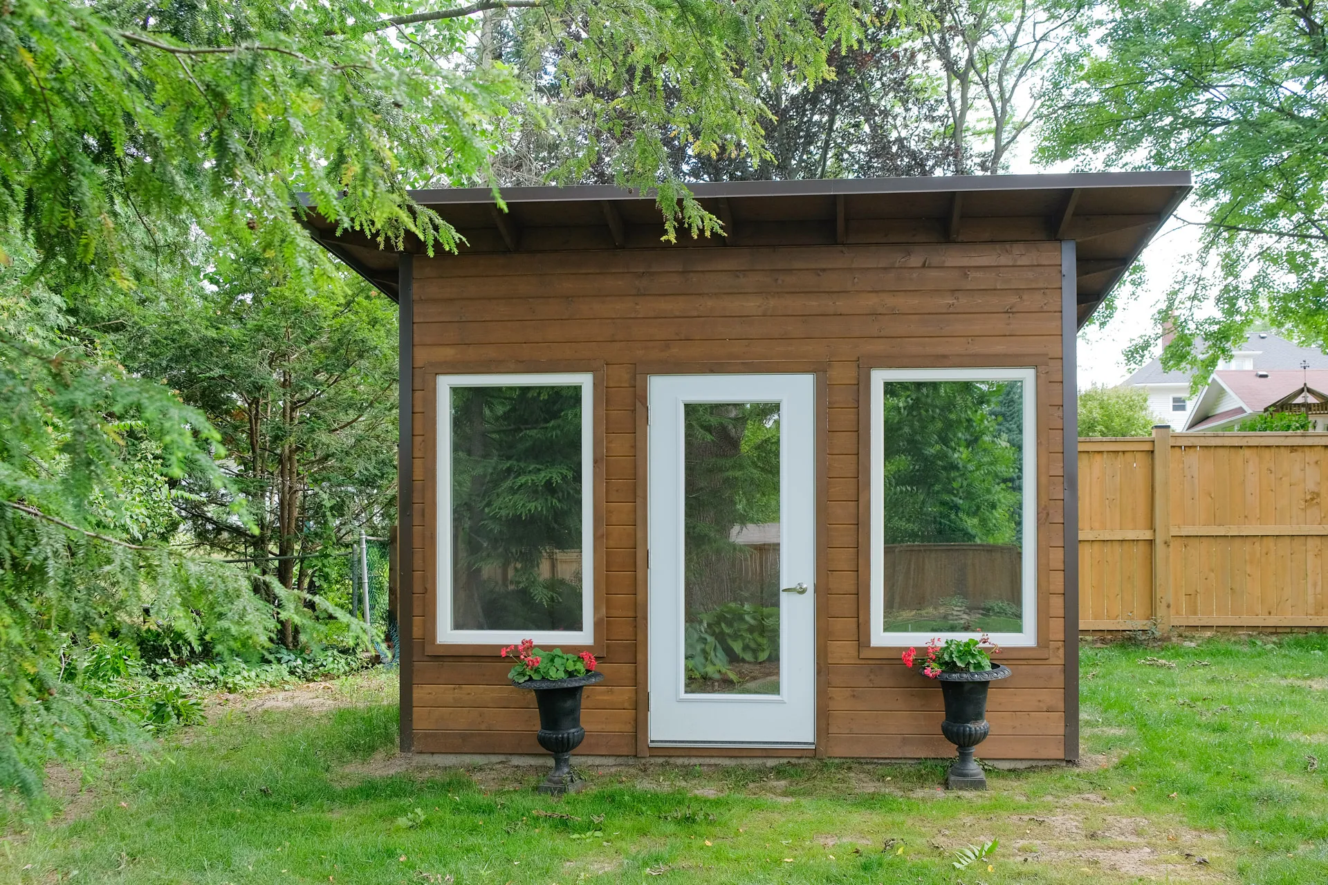 B.B - Backyard Study thumbnail 2