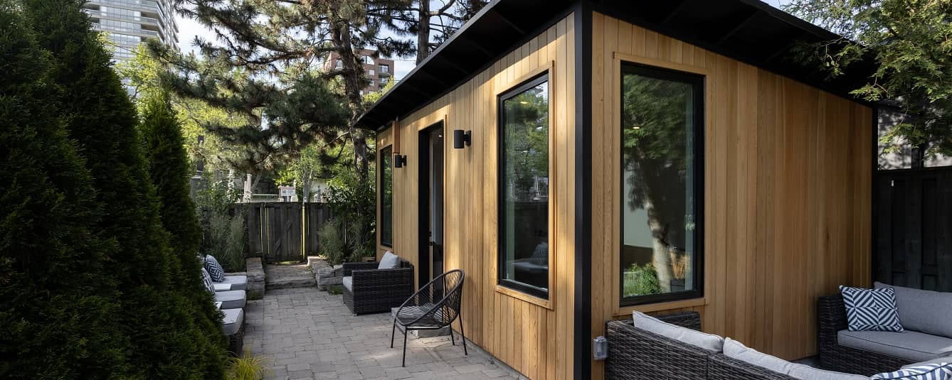 M.W - Ultimate Cedar Studio thumbnail 2