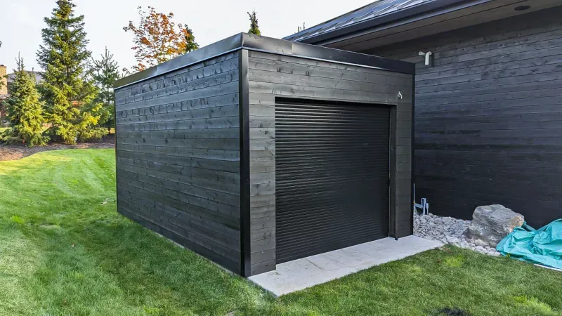 N.R - Ride-In Storage Shed in Collingwood by Backyard Escape Studios