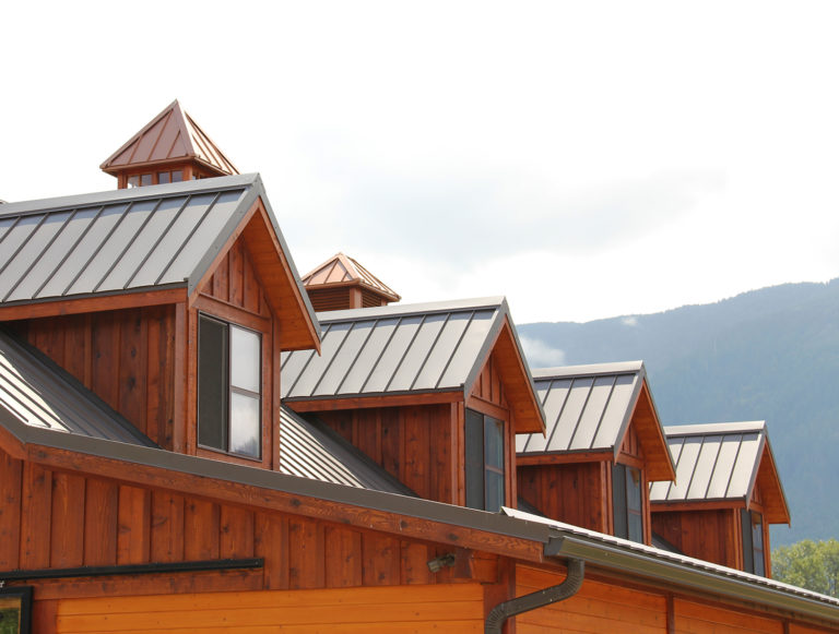 Equestrian 96 ft thumbnail 4