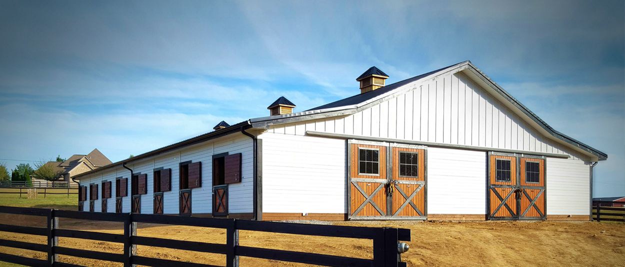 Grand Sierra 60 ft by Barn Pros