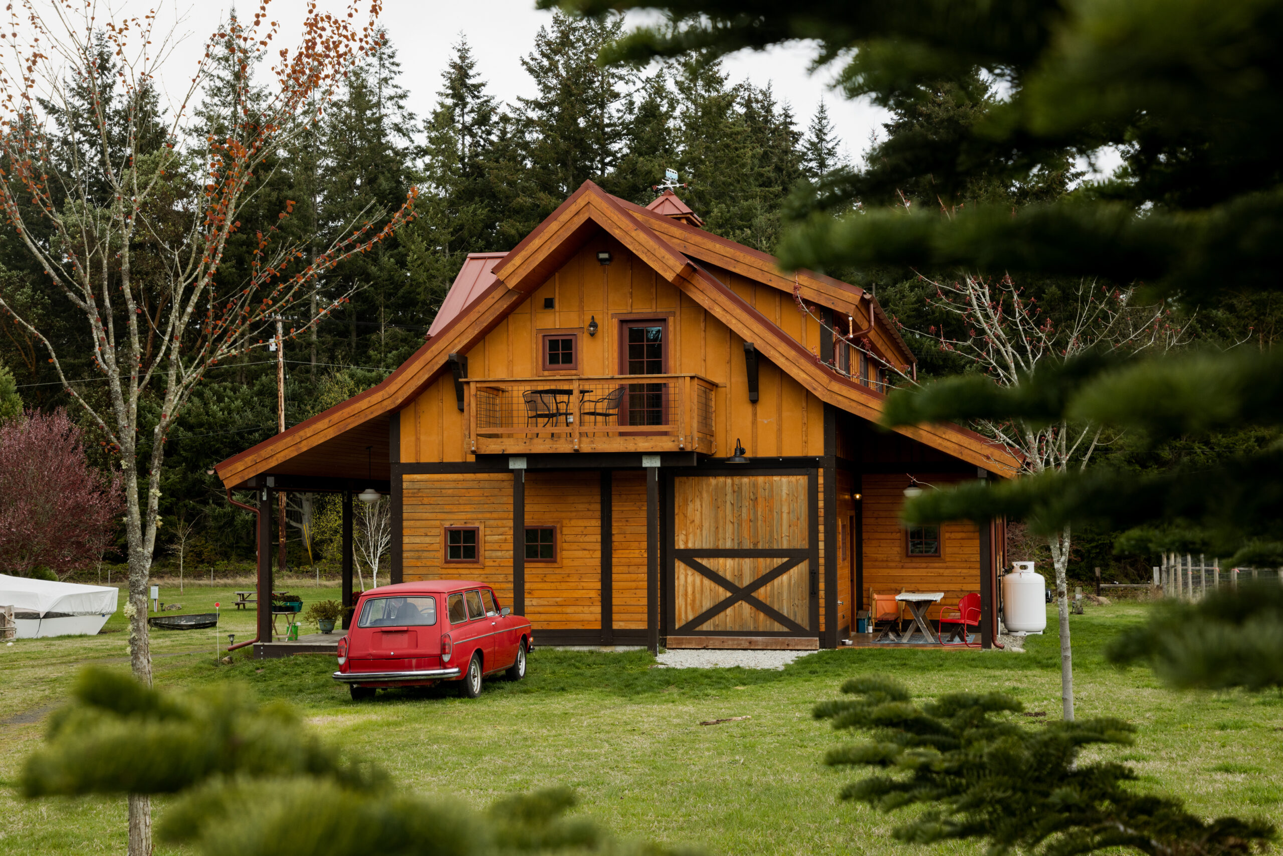 Huntington Barn Apartment Model C thumbnail 2