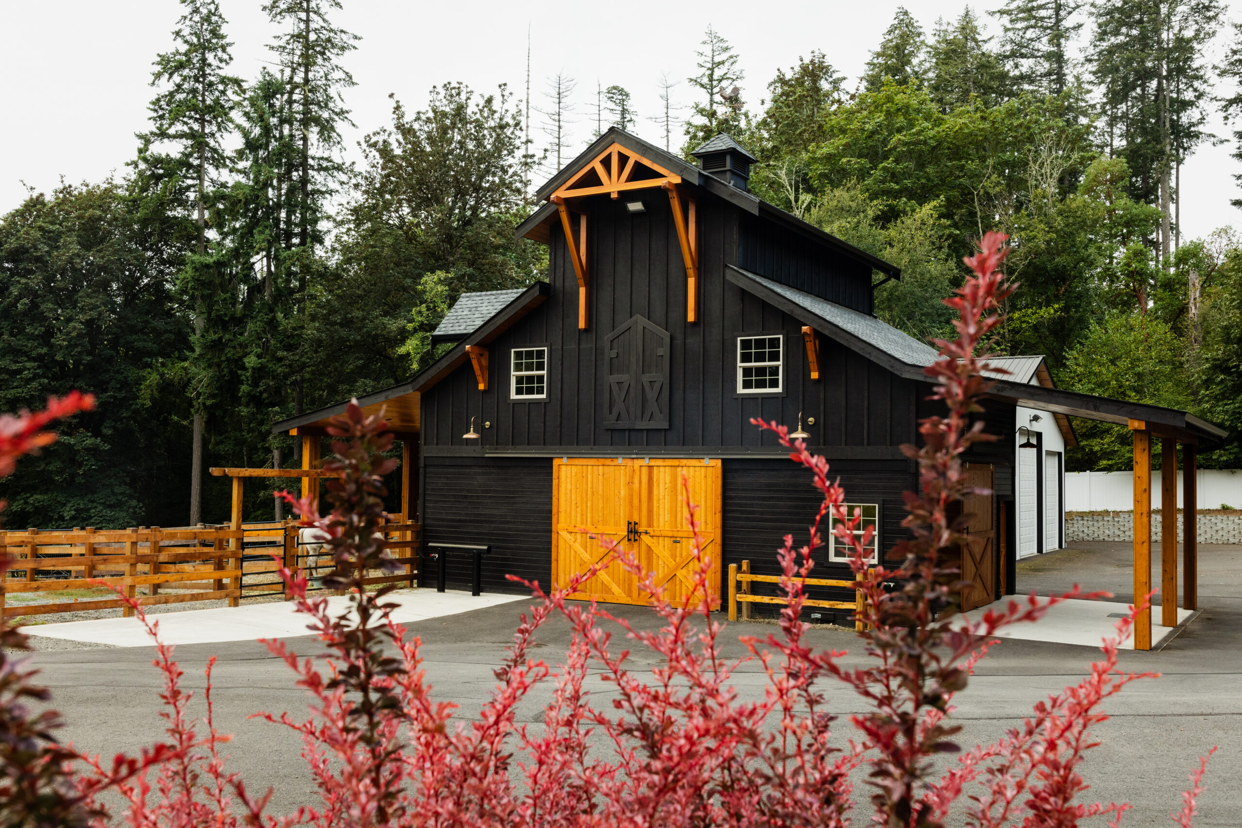 Teton 60 ft by Barn Pros