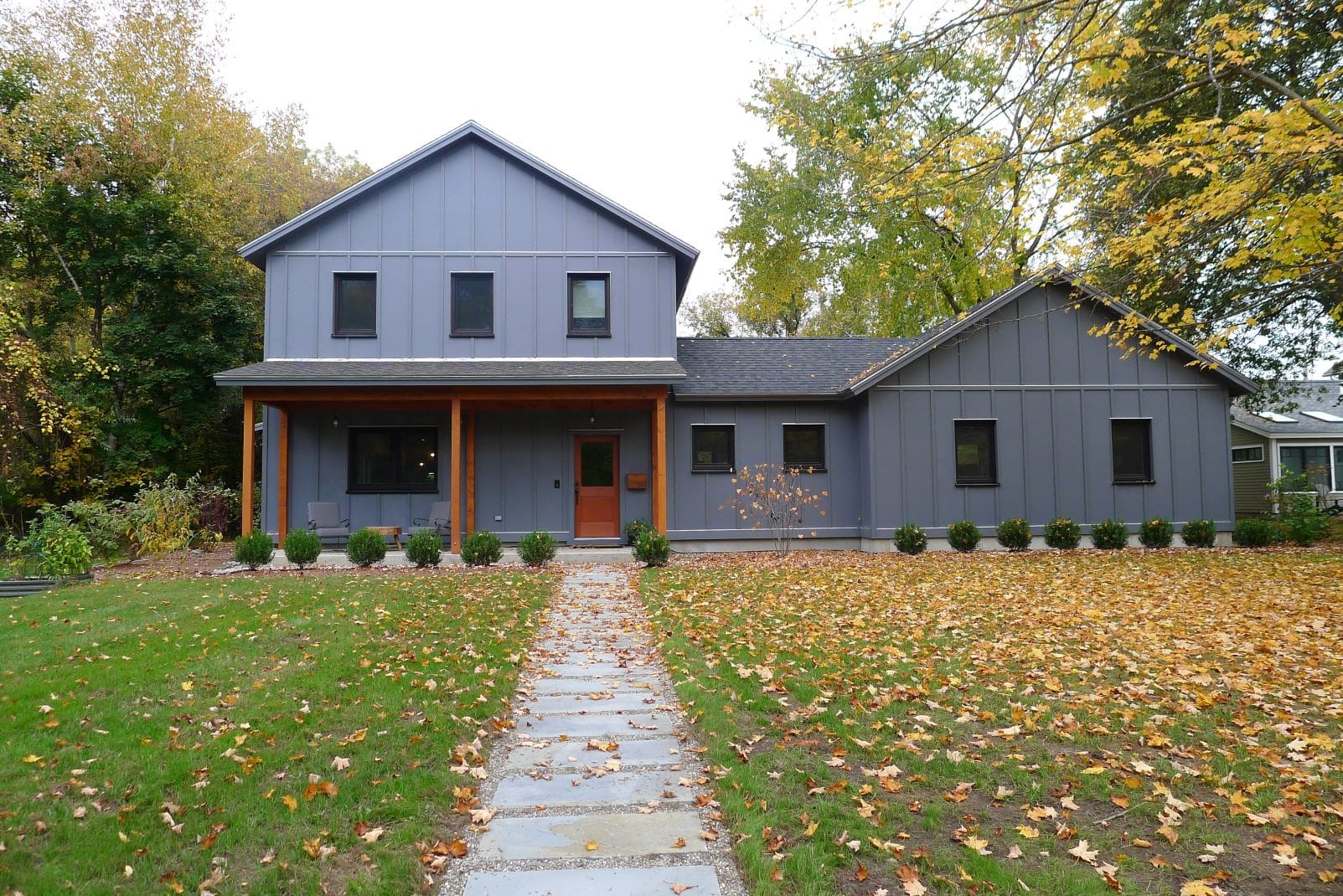 A Värm in Hanover, NH by Bensonwood