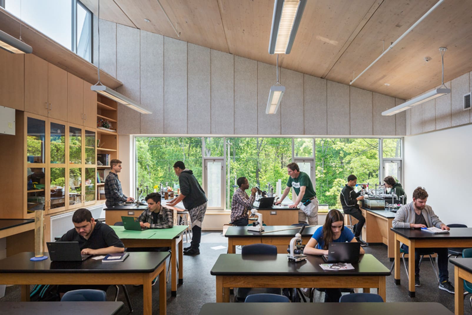 Common Ground High School thumbnail 13