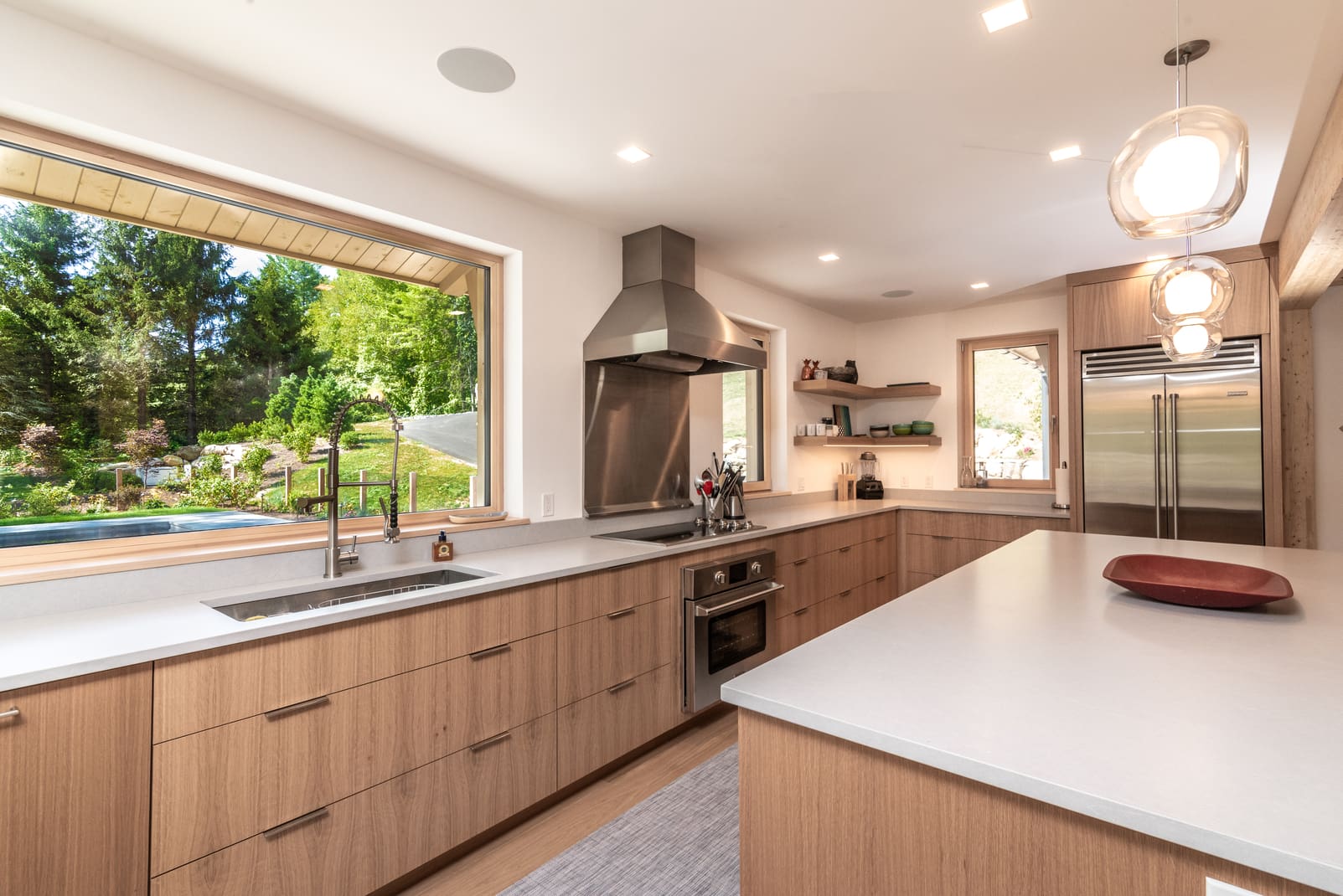 Housatonic River House thumbnail 4