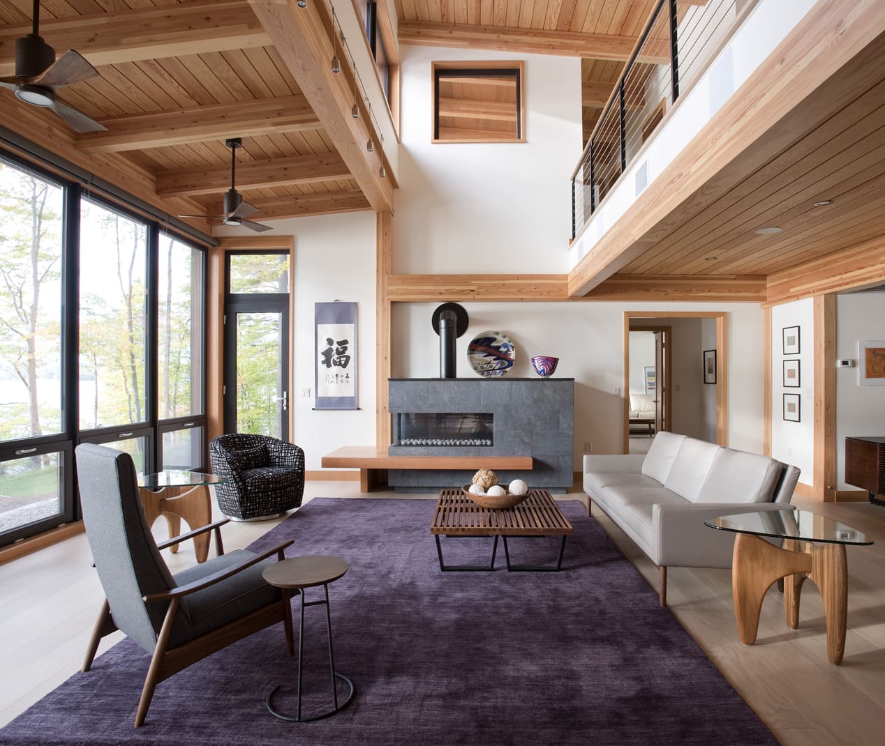 Lake Modern thumbnail 2