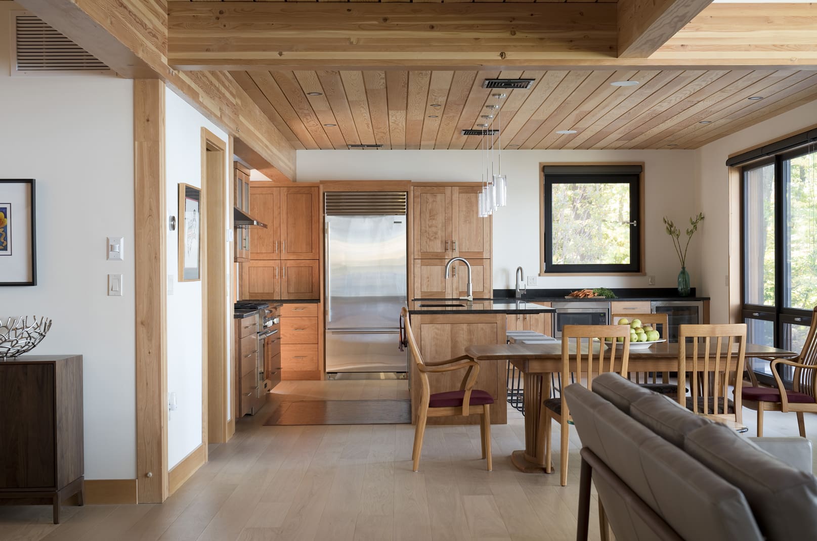 Lake Modern thumbnail 5