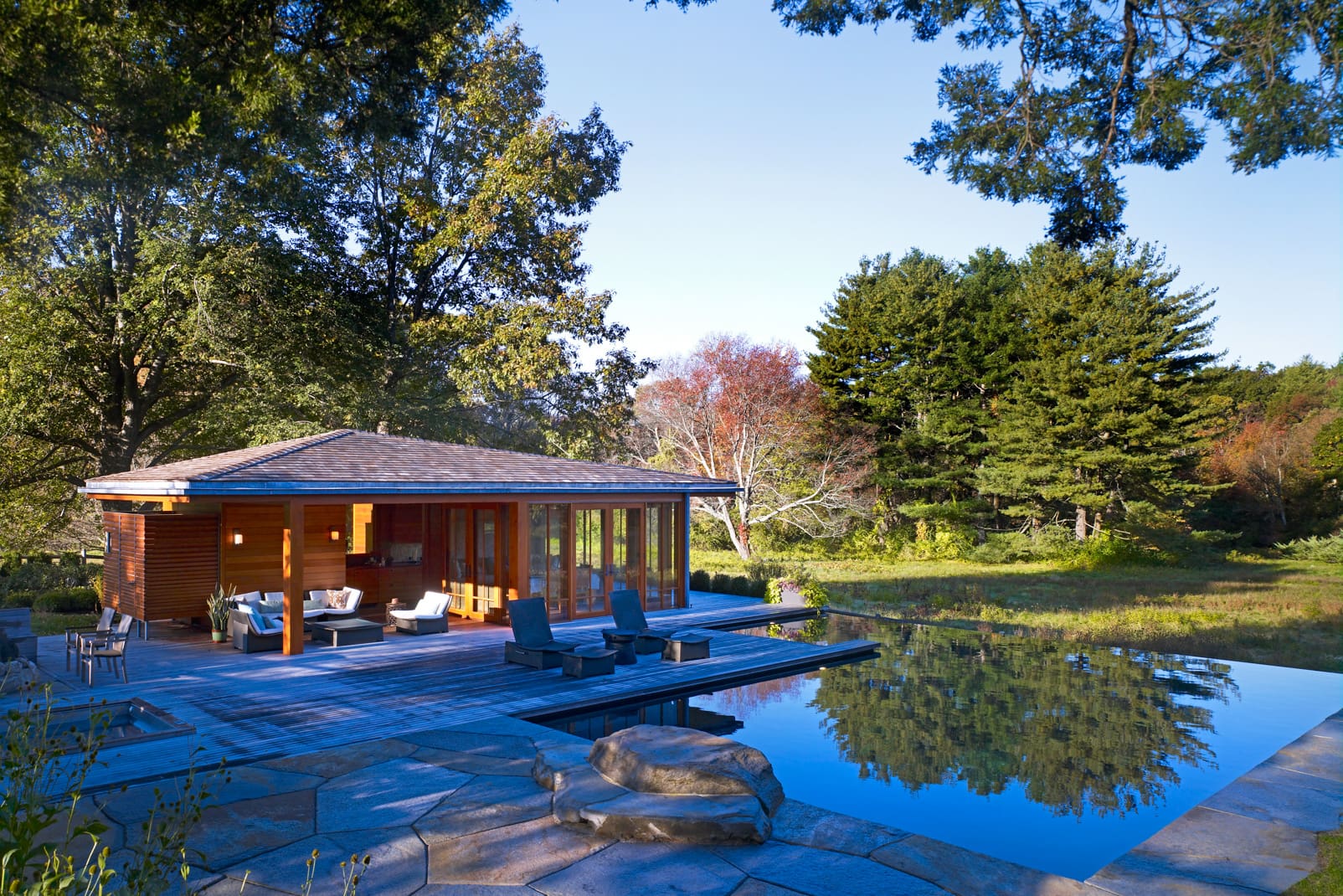 Polynesian Pool House thumbnail 6