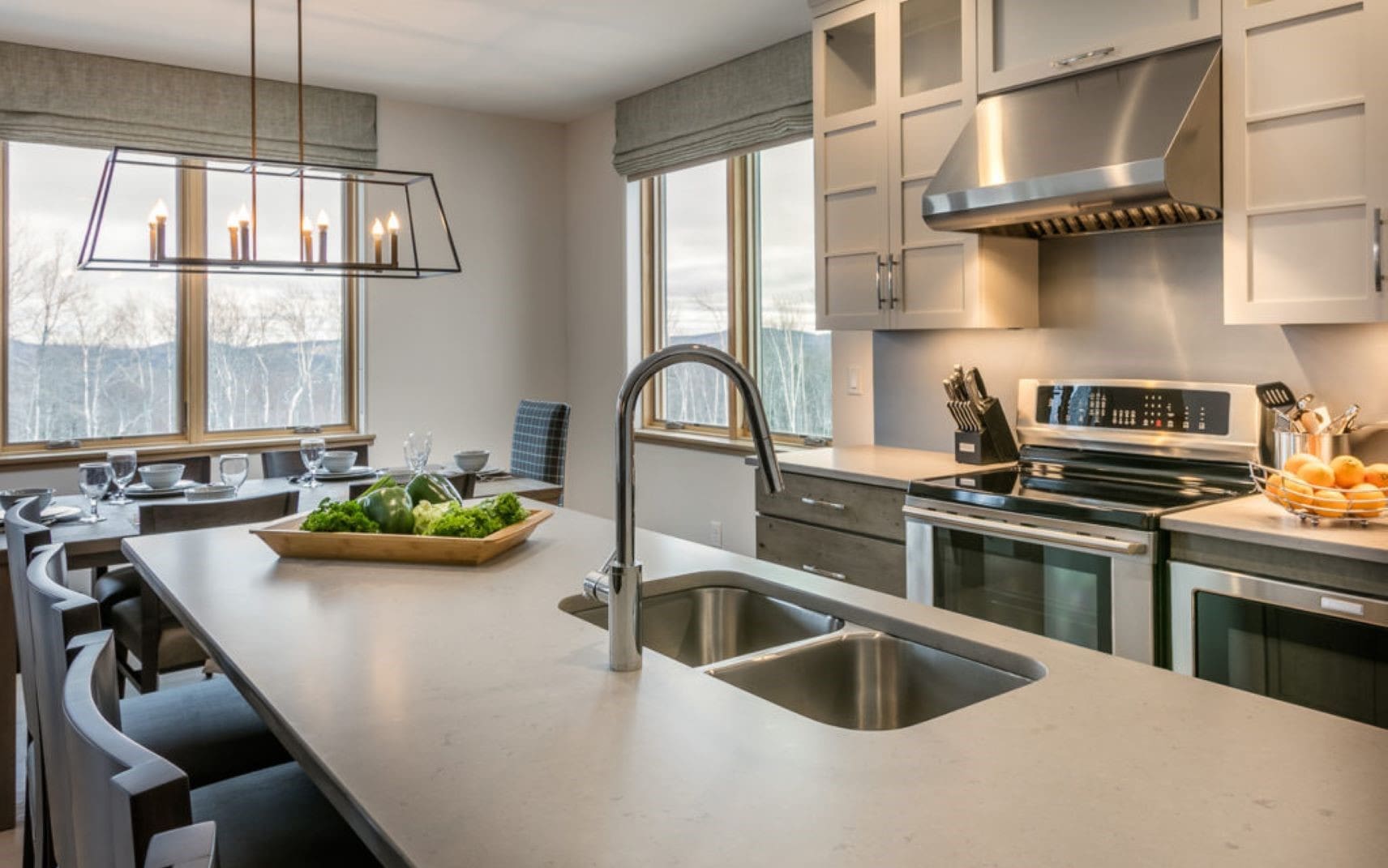 SouthFace Village thumbnail 18