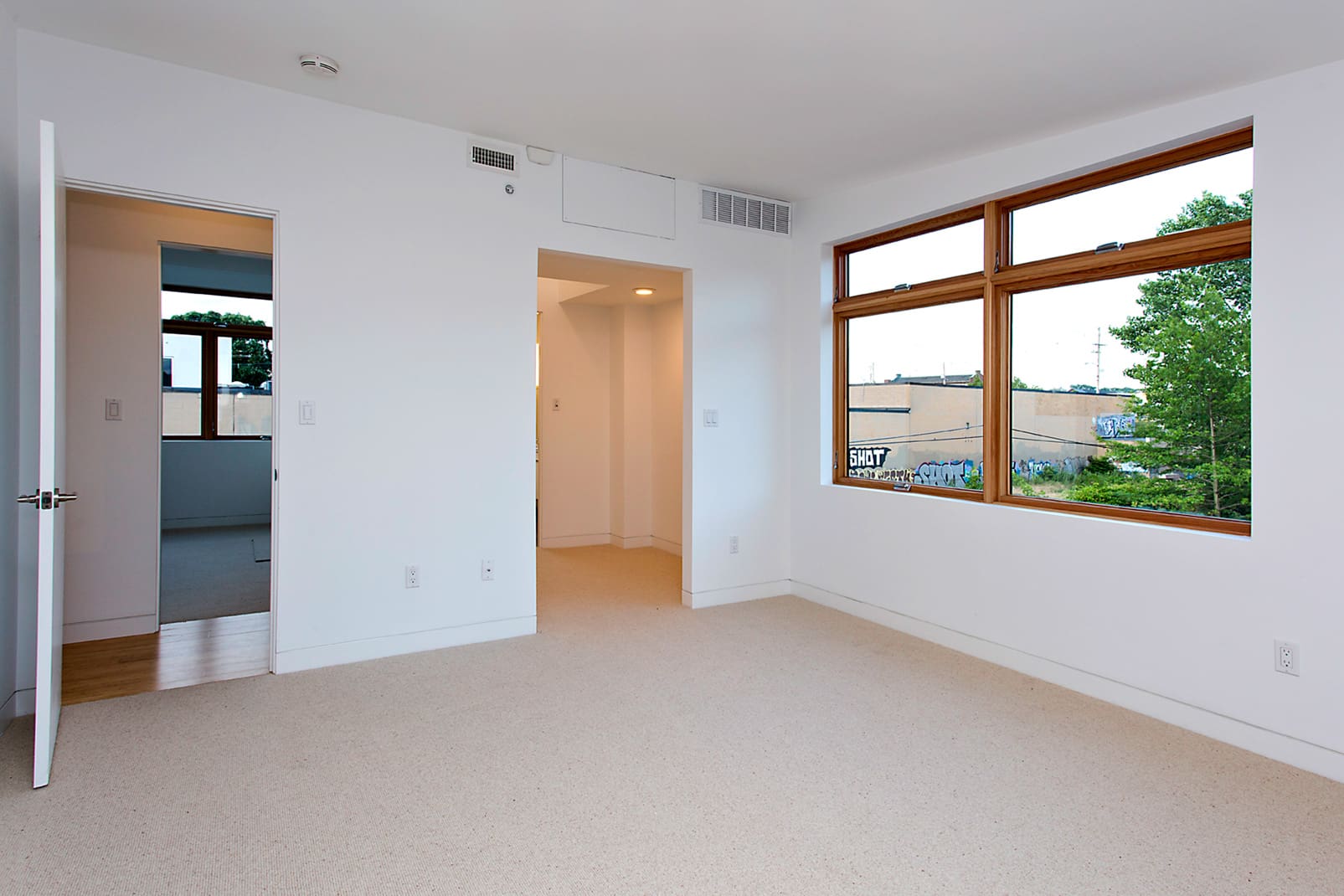 Urban Green thumbnail 3