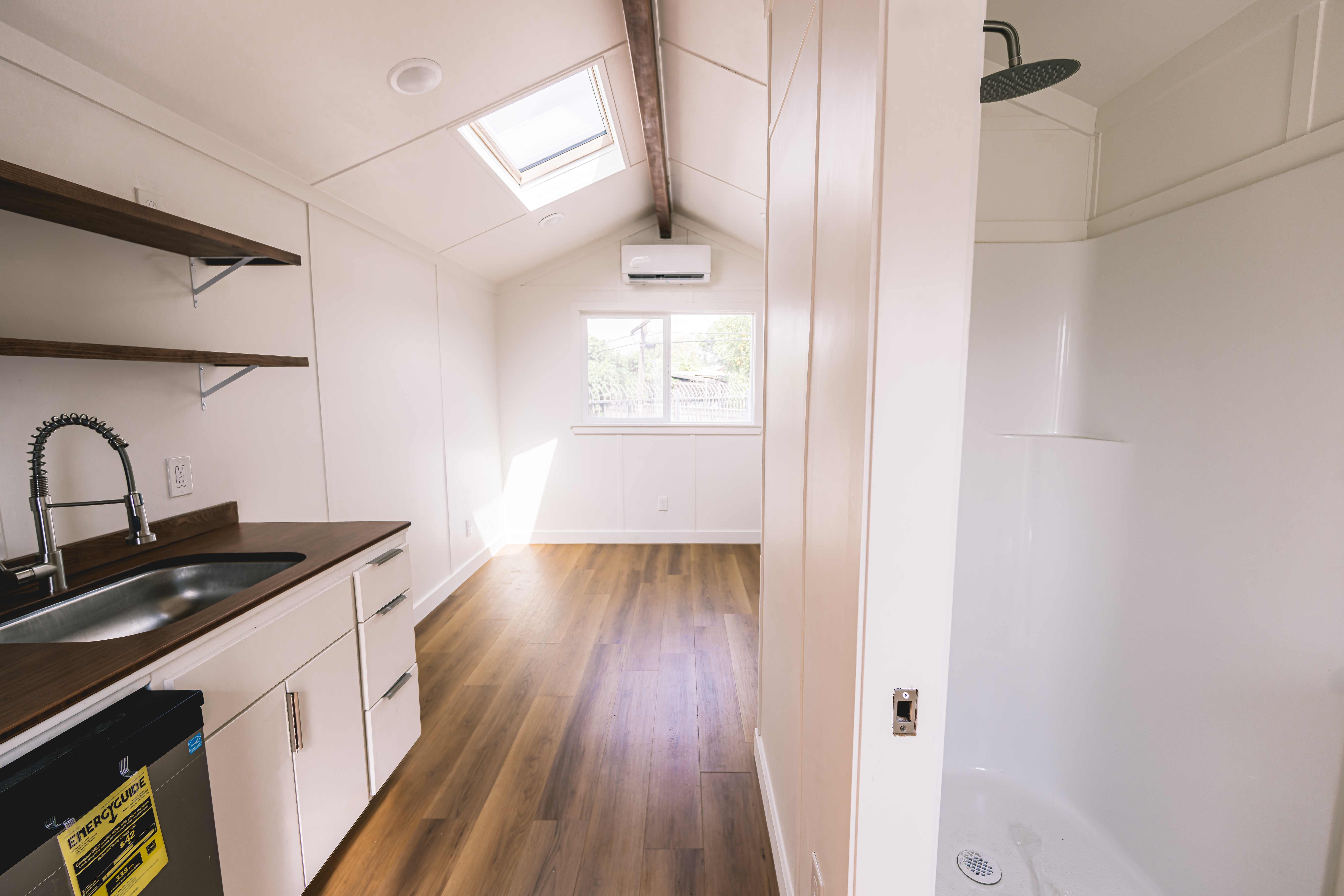 Element Cabin 18 thumbnail 17