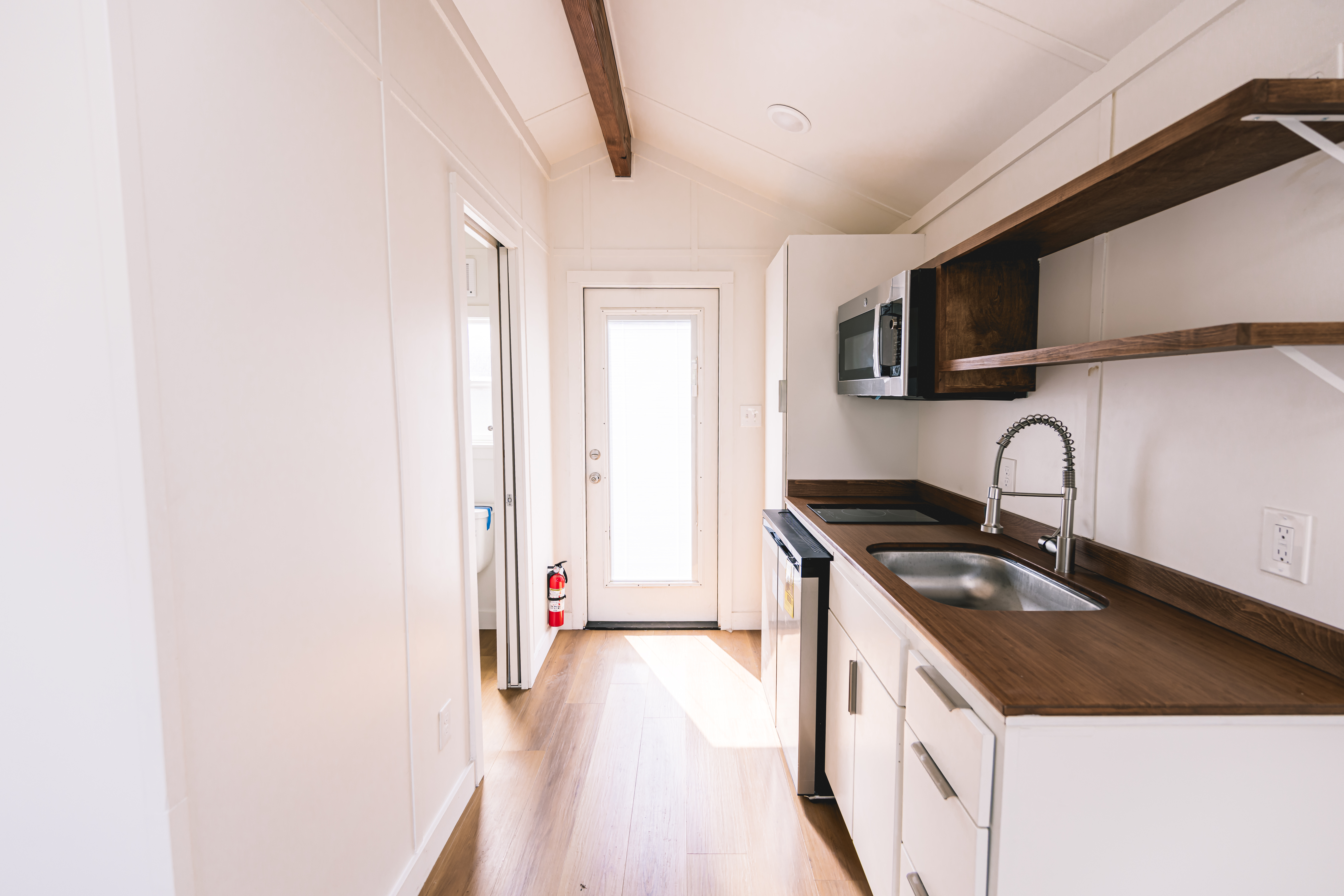 Element Cabin 18 thumbnail 9