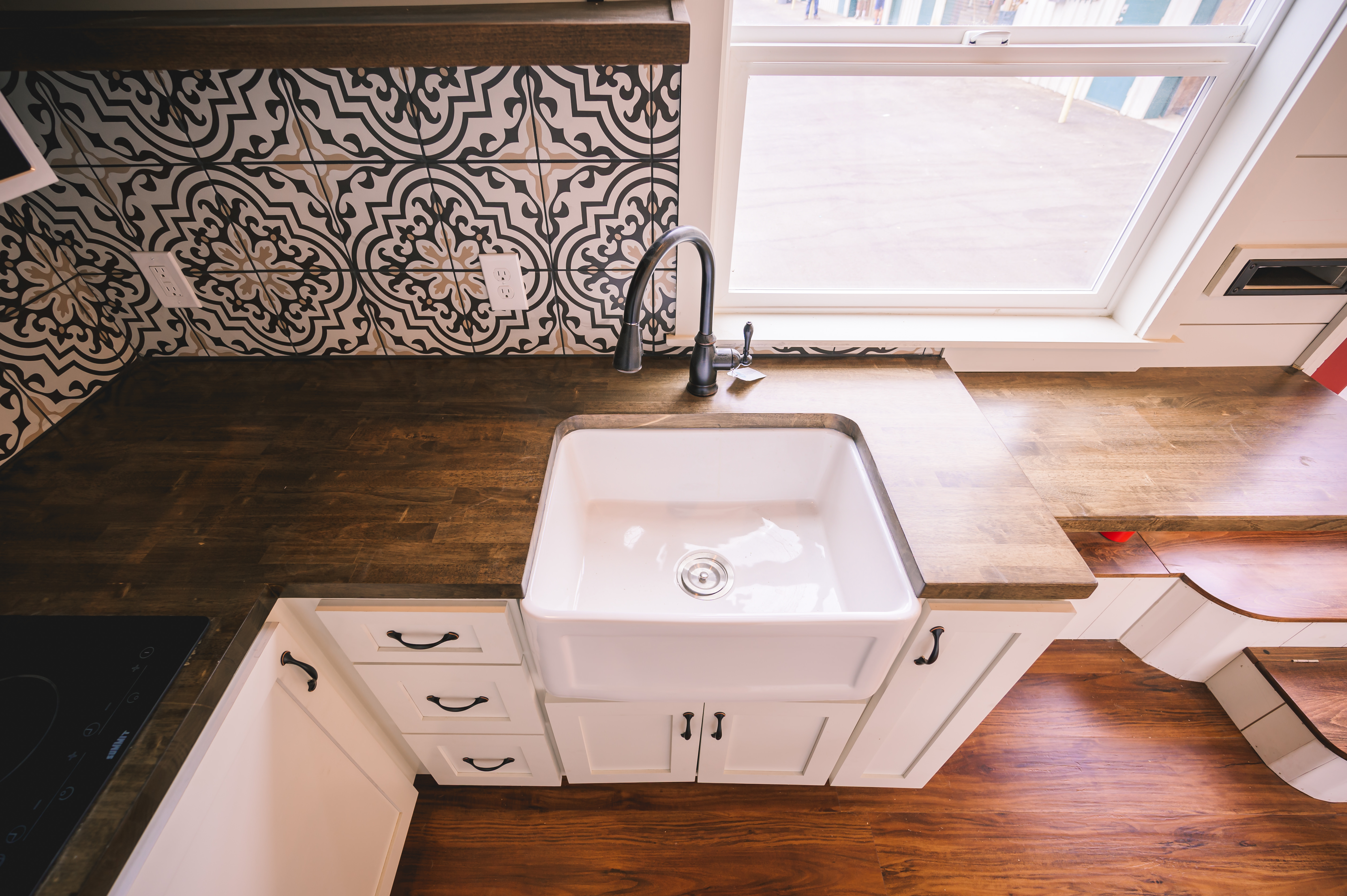 Gallery 16X by California Tiny House