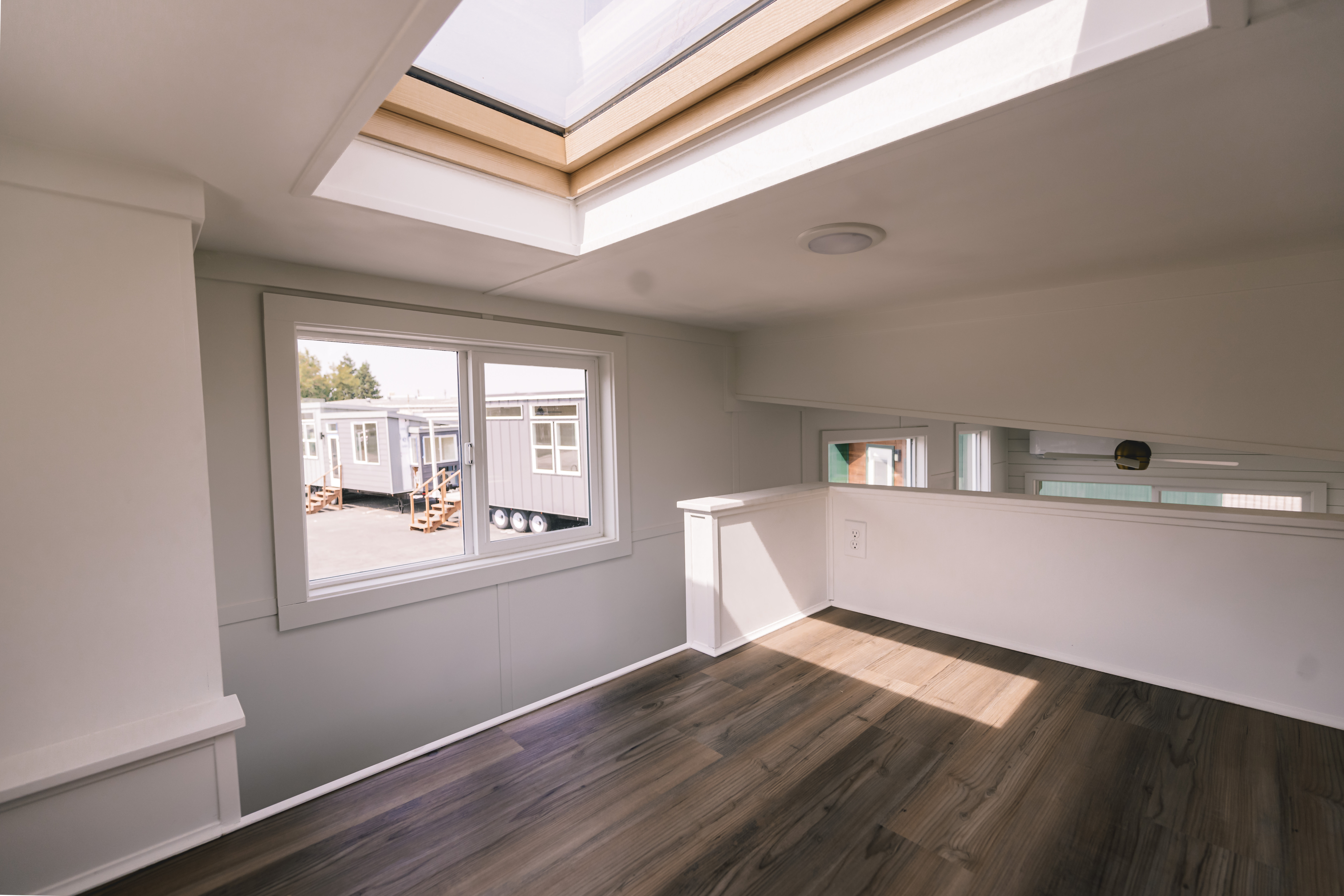 Gallery 20 thumbnail 6