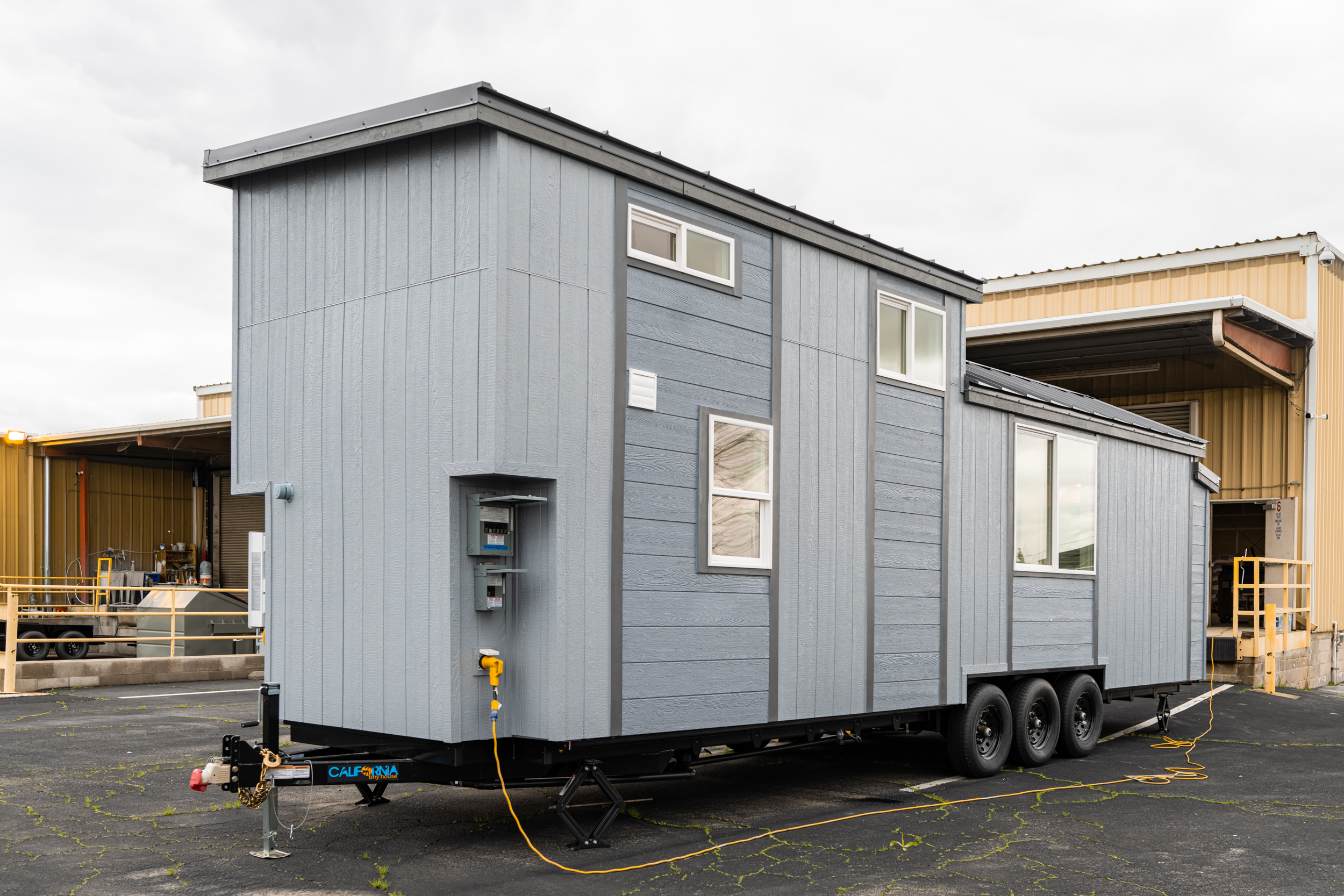 Gallery 30 thumbnail 3