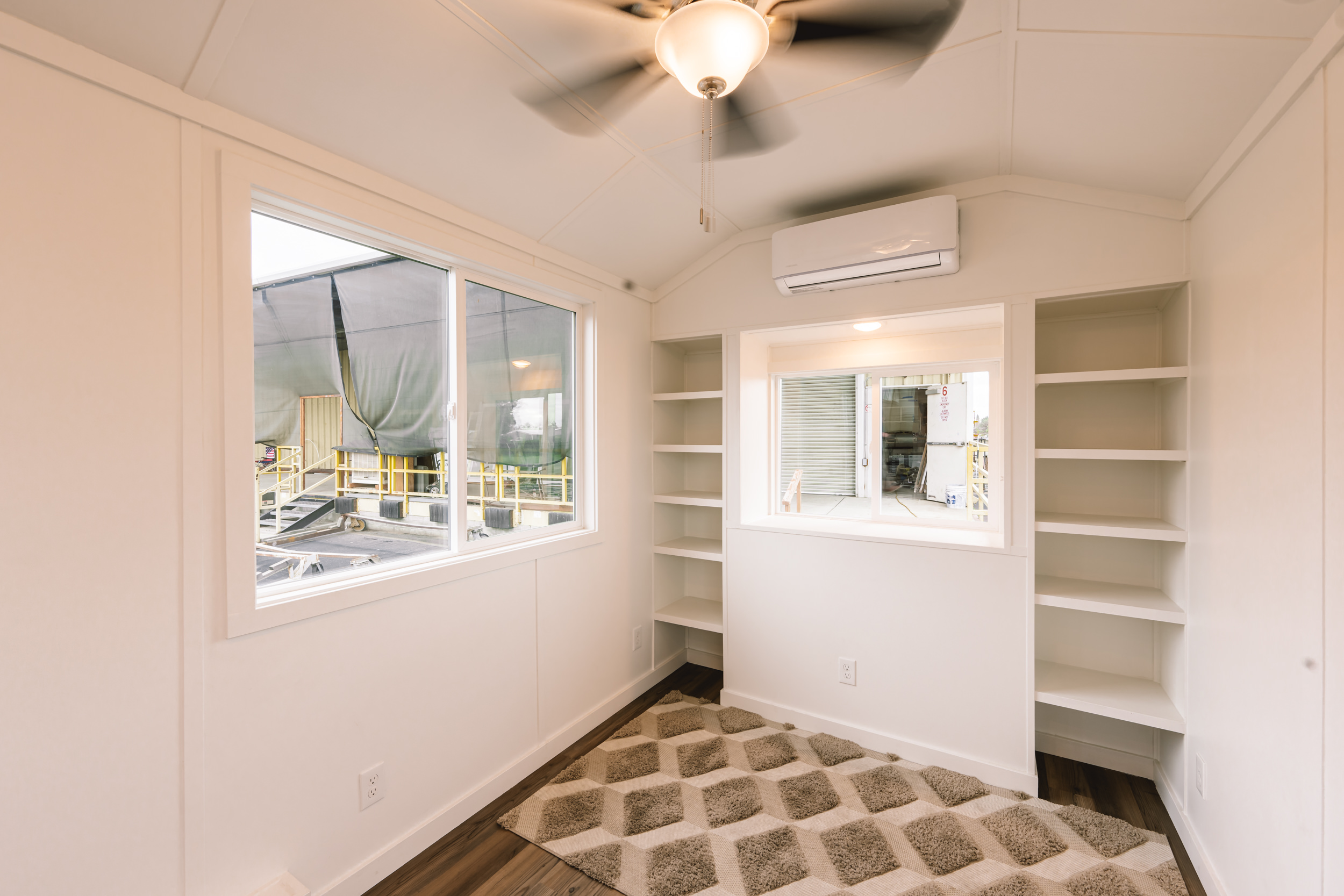 Gallery 30 thumbnail 5