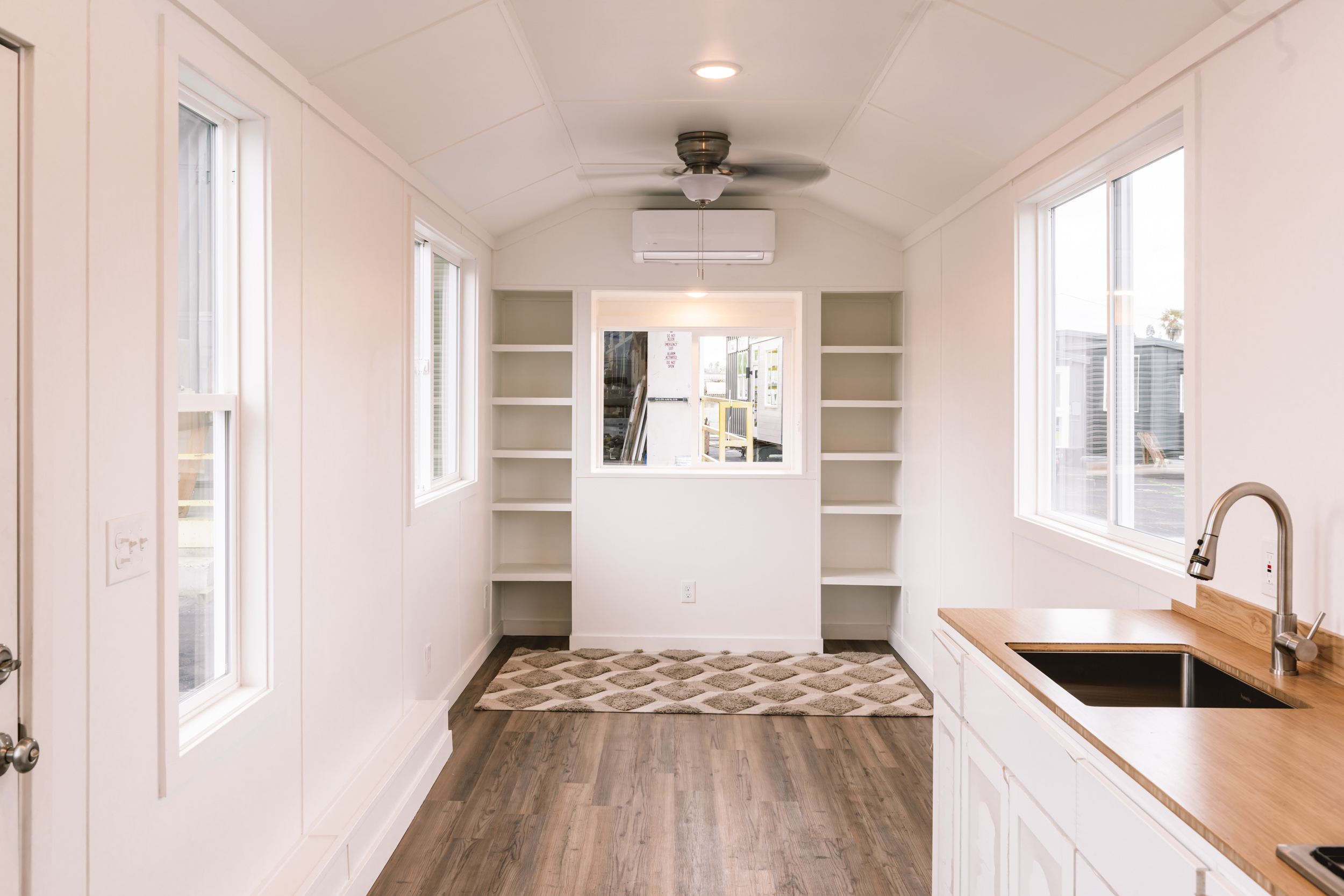 Gallery 30 thumbnail 9