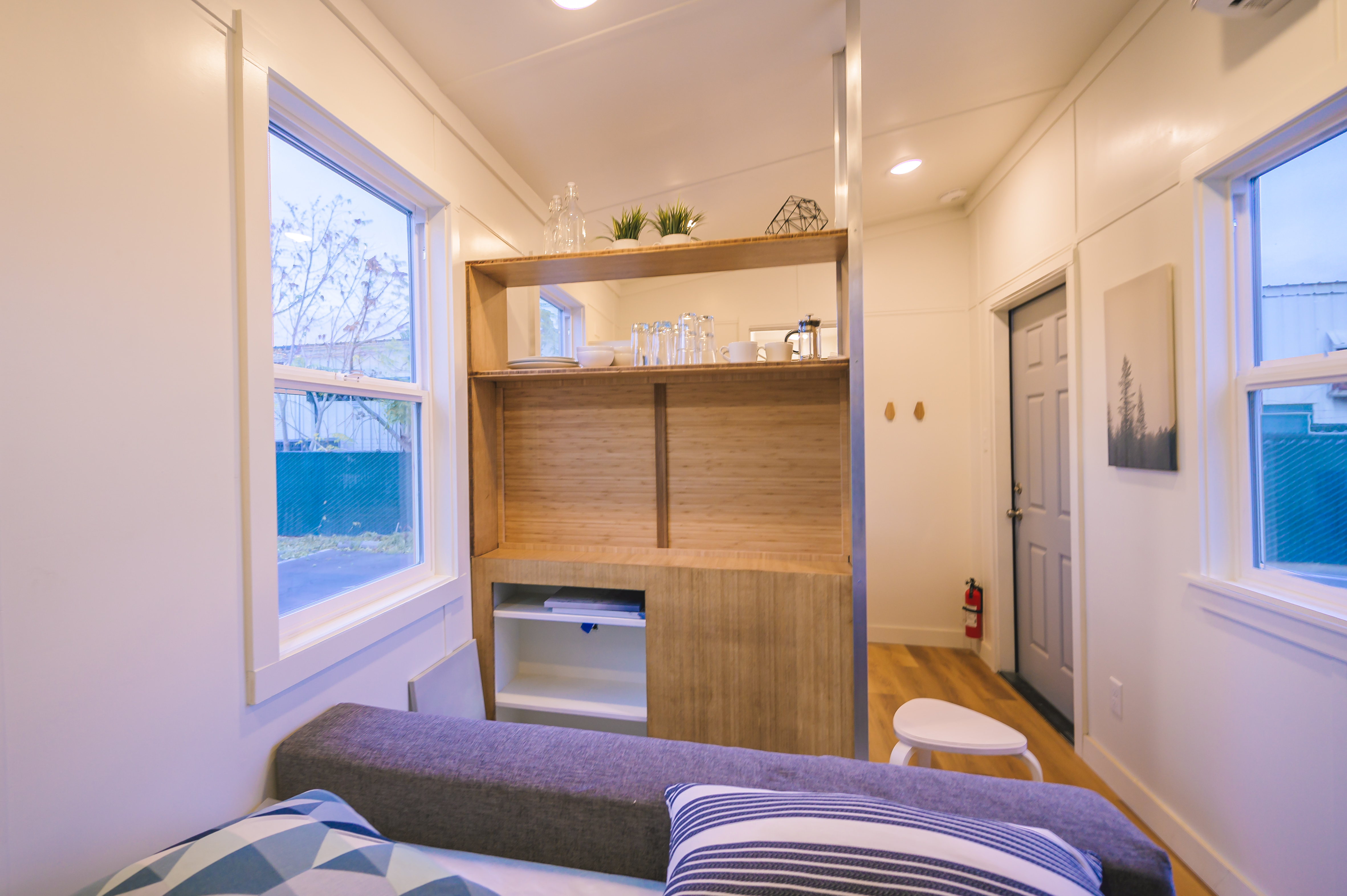 Studio 20 thumbnail 2