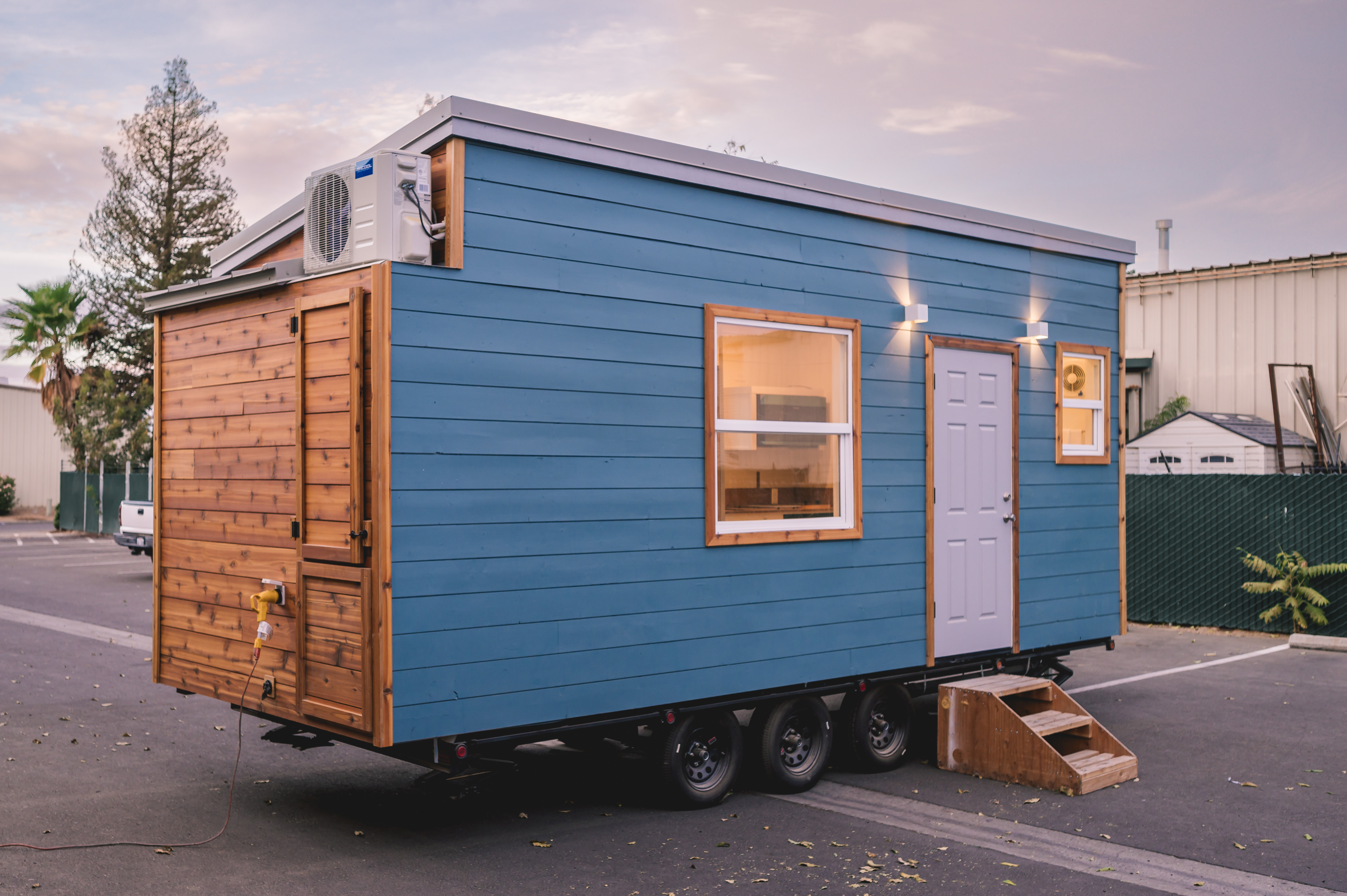 Studio 20 thumbnail 8