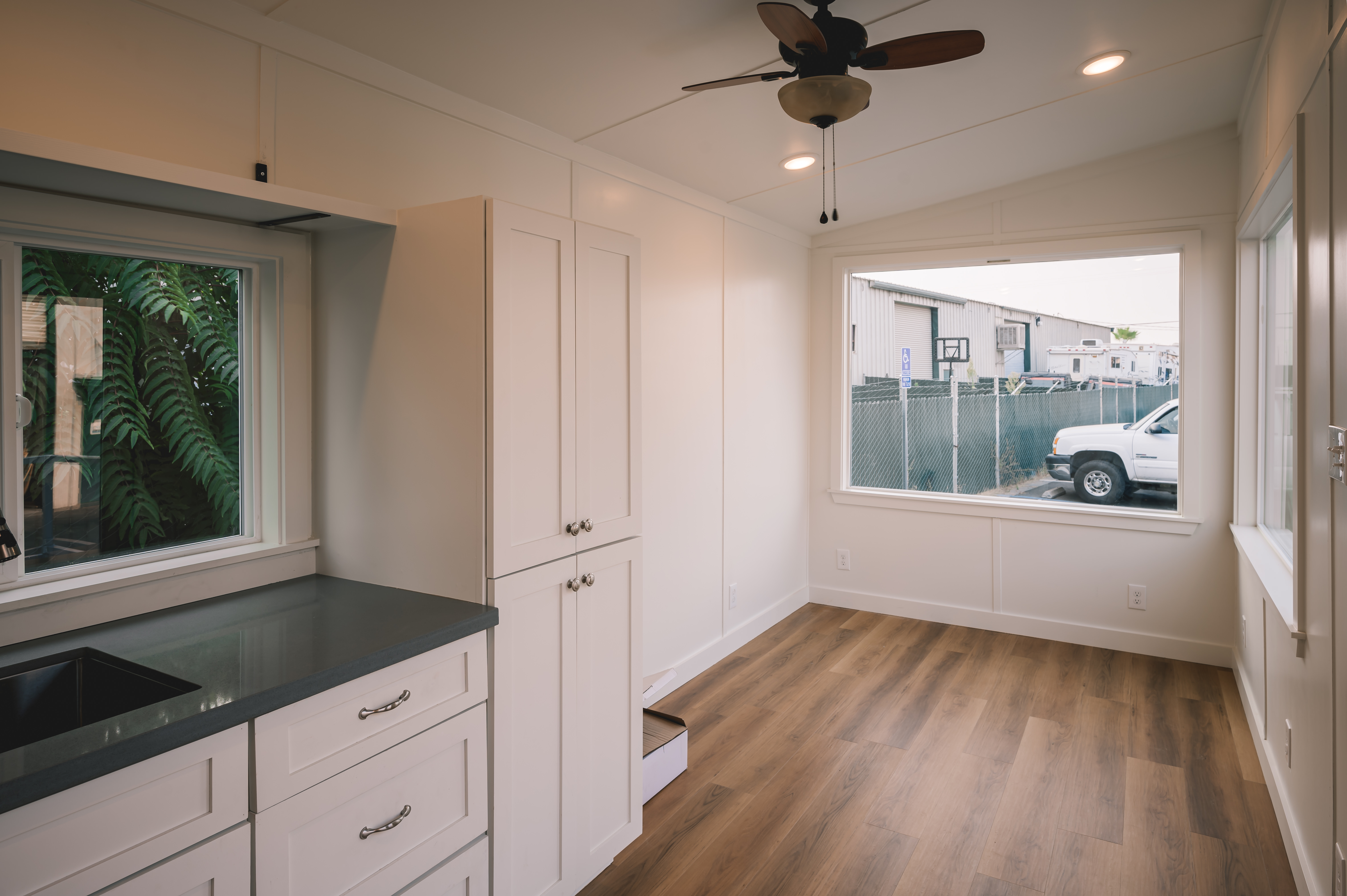 Studio 30 thumbnail 11