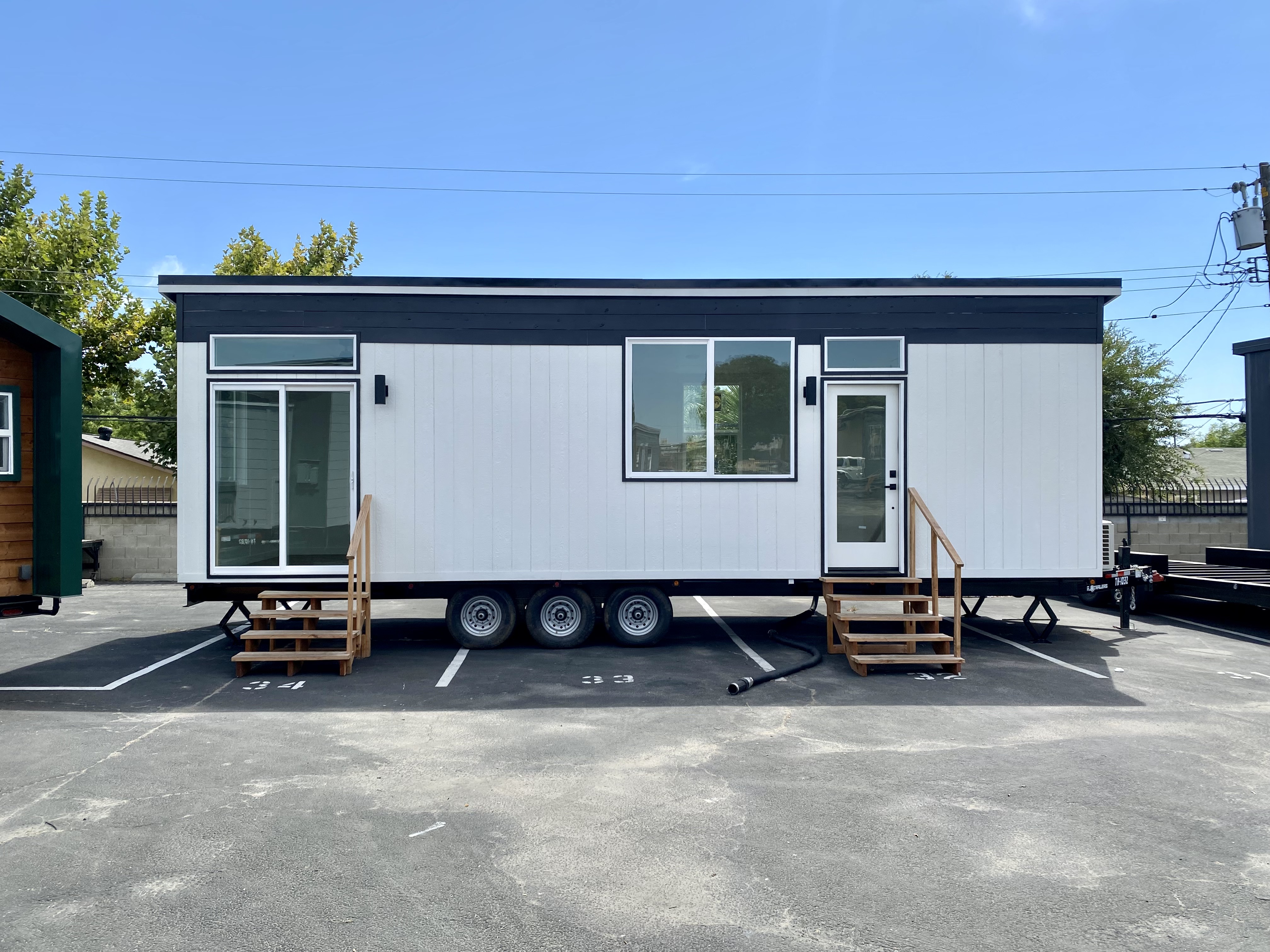 Studio 32 X by California Tiny House