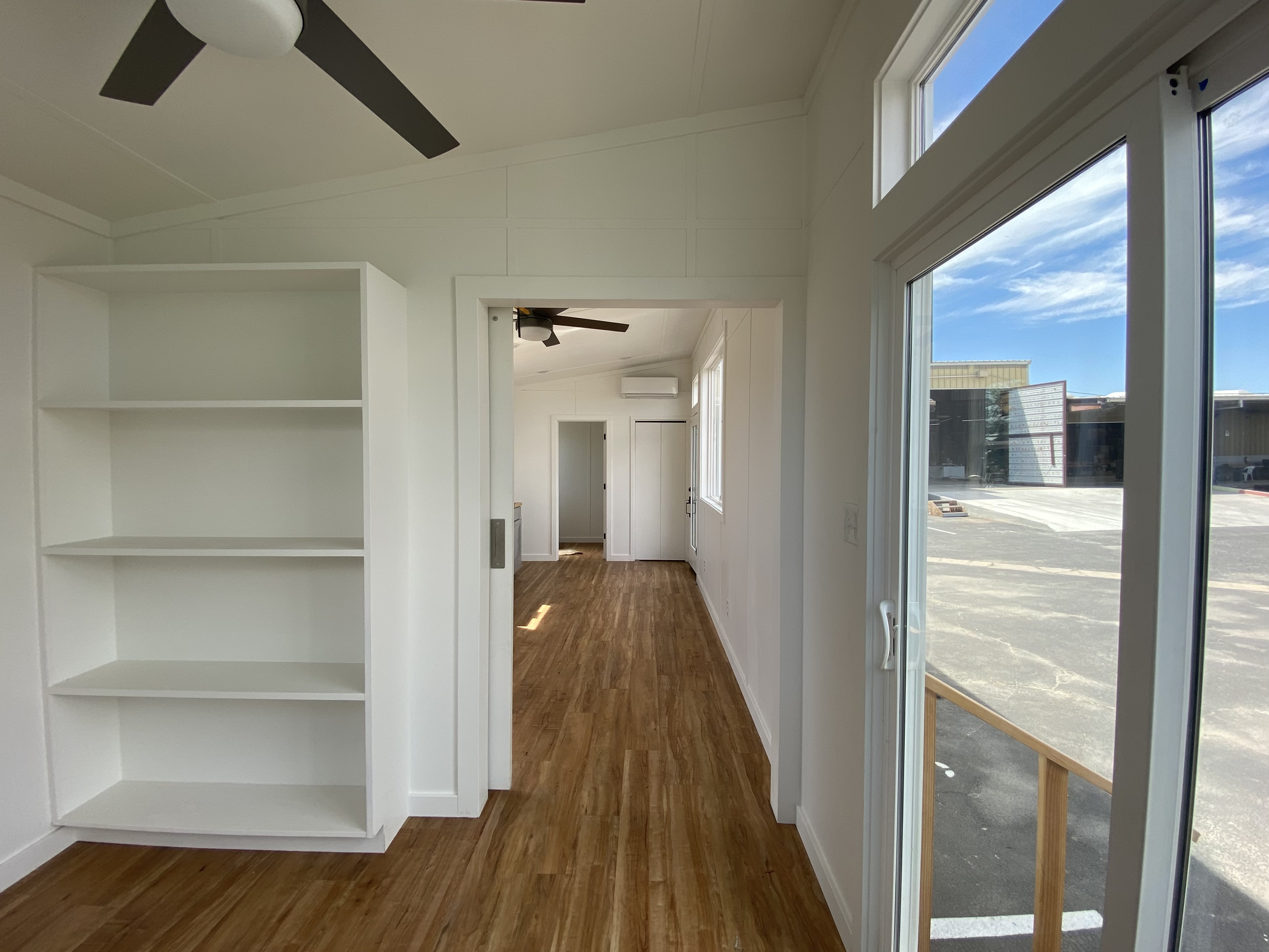 Studio 32 X thumbnail 13