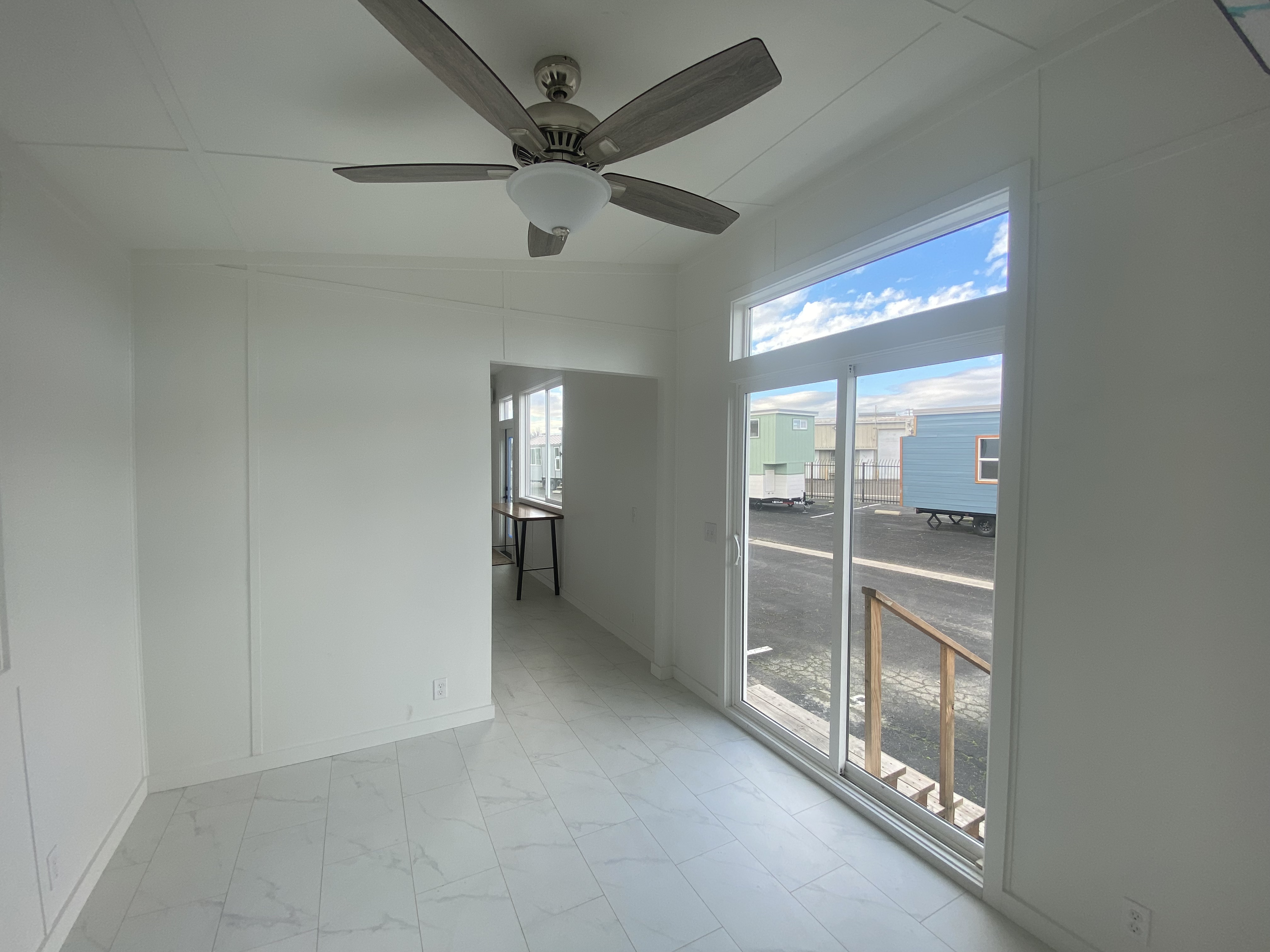 Studio 40 X thumbnail 5