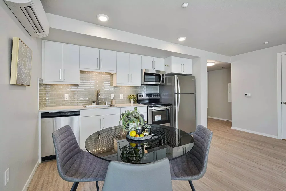 San Carlos Ca thumbnail 16