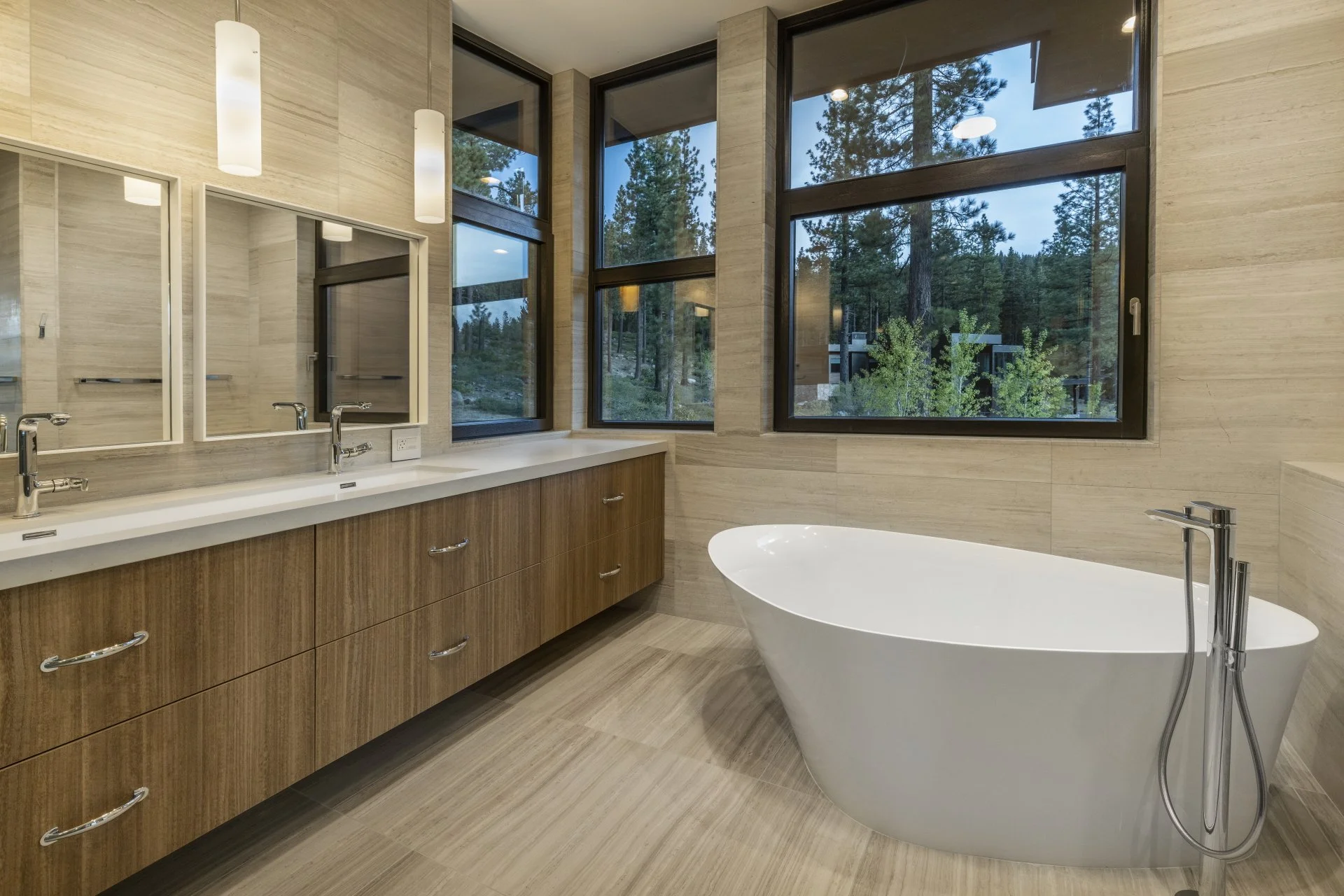 Truckee Ca 1 thumbnail 13