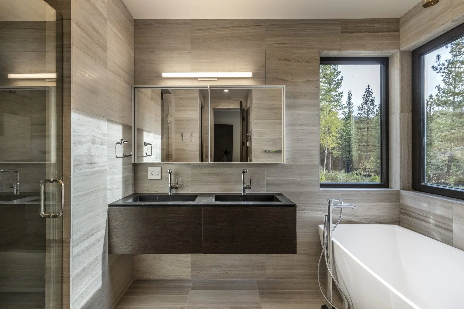 Truckee Ca 1 thumbnail 14