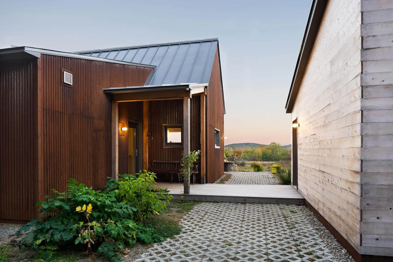 1000 MODEL plan B by GO Logic