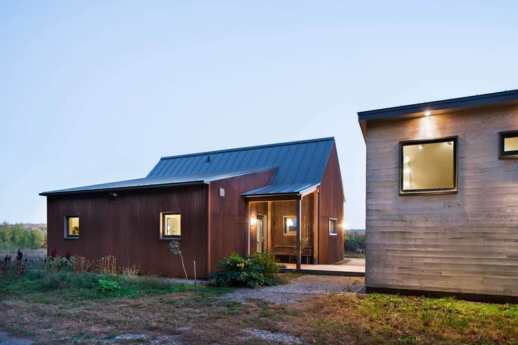 1000 MODEL plan B thumbnail 2