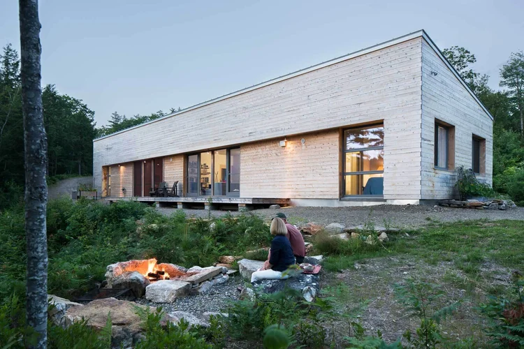 1100 MODEL thumbnail 4