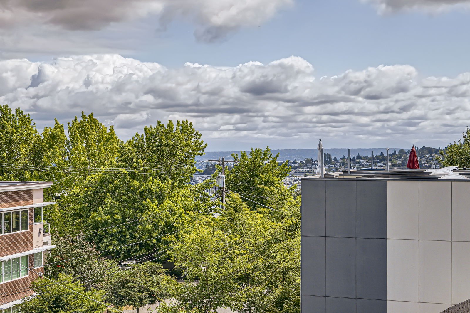 515 Howe St Seattle thumbnail 15