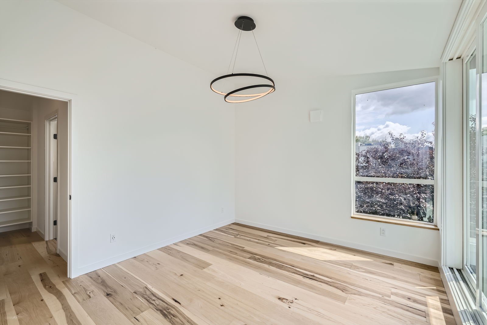 515 Howe St Seattle thumbnail 19