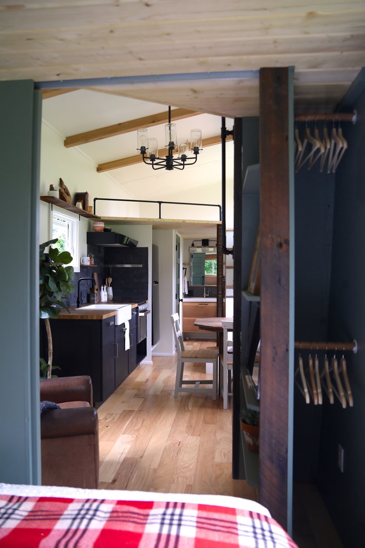 ASPEN CABIN thumbnail 20