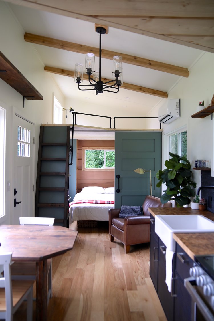 ASPEN CABIN thumbnail 3