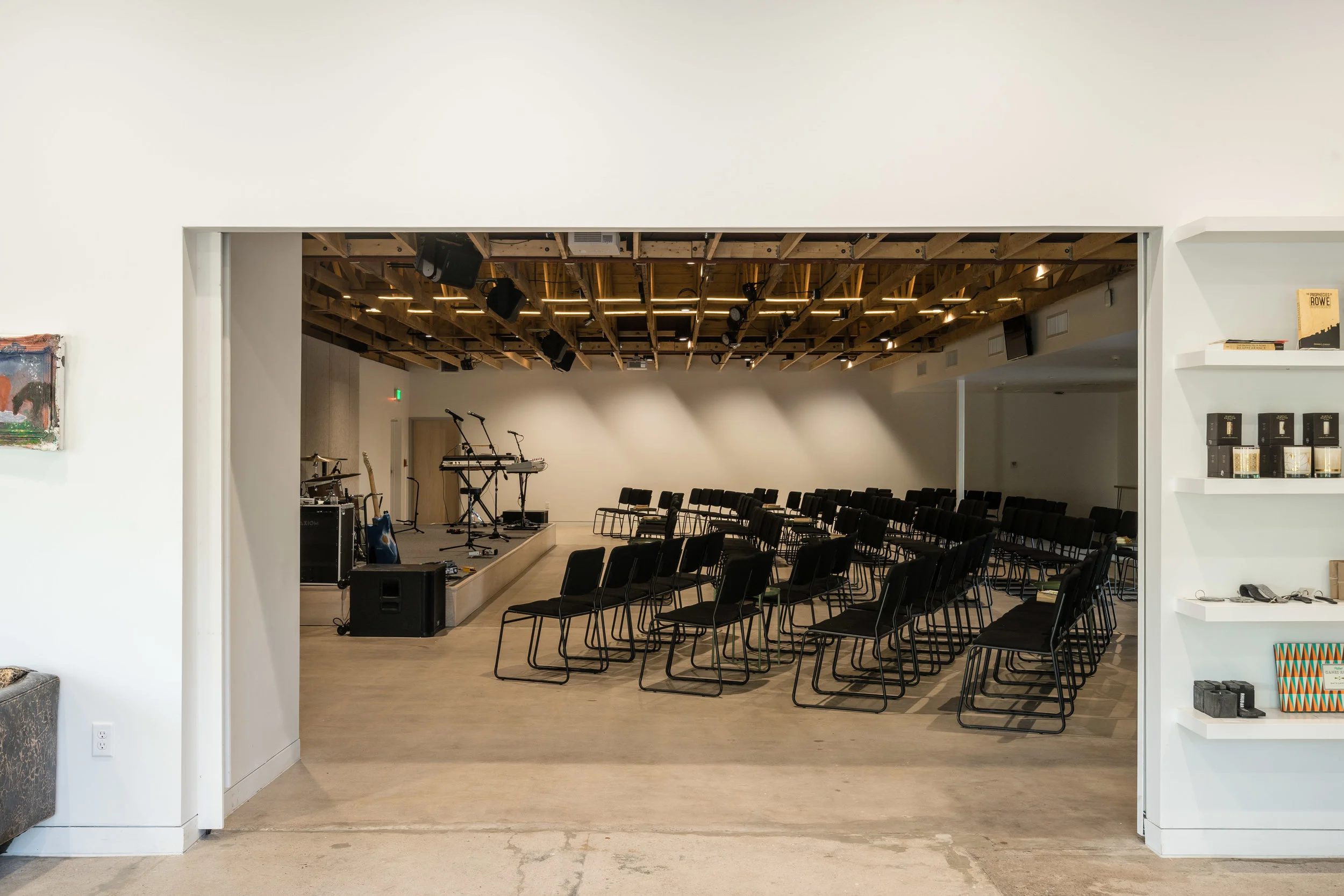 AXIOM CHURCH+ DRIFTWOOD COFFEE thumbnail 4