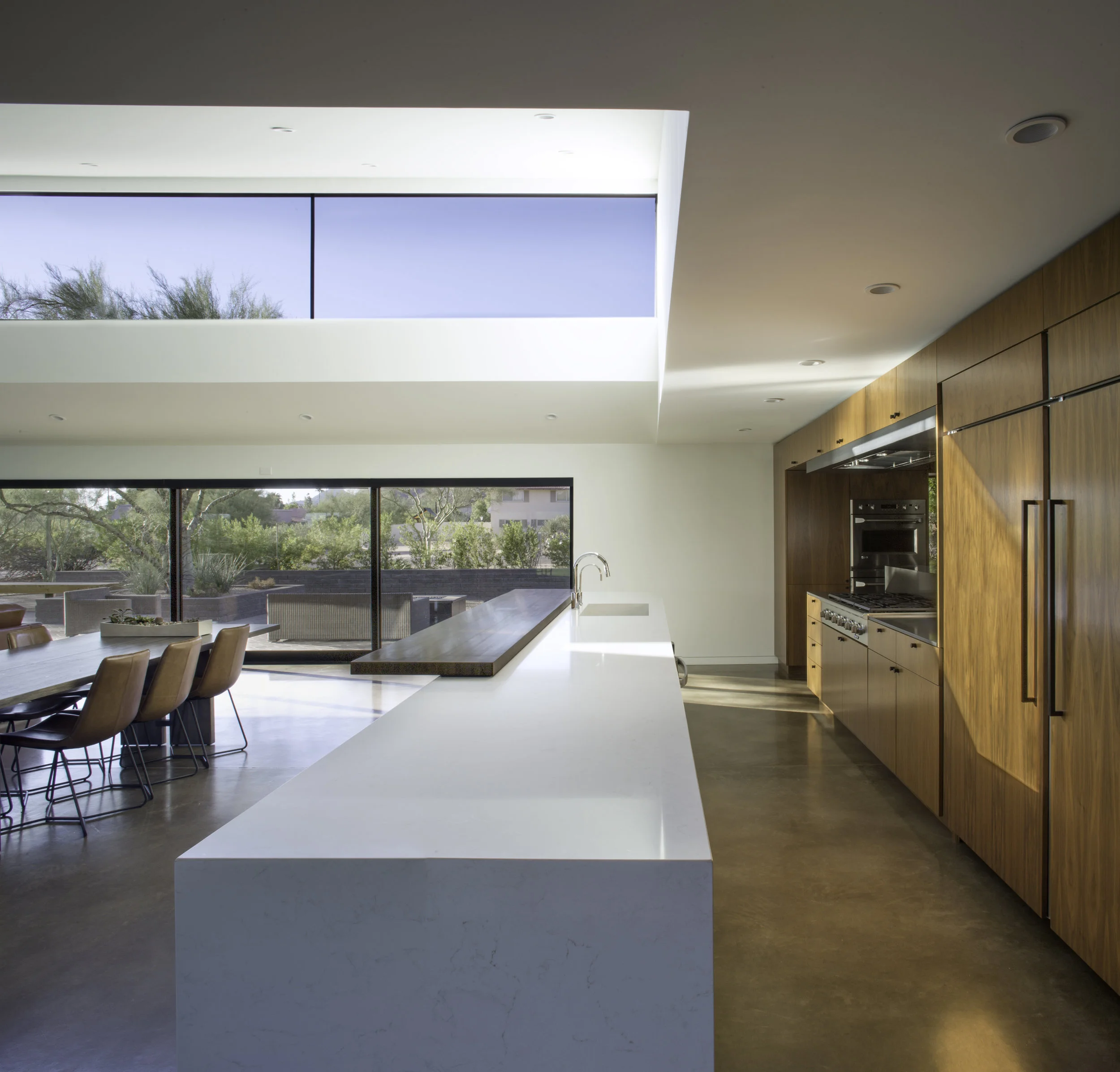 DIETZ RESIDENCE thumbnail 4