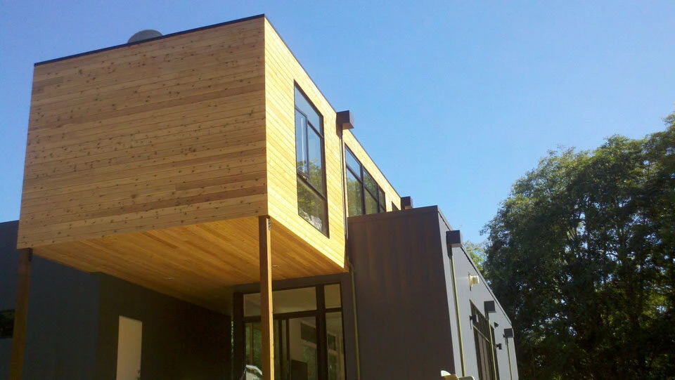 Peninsula Shift thumbnail 4