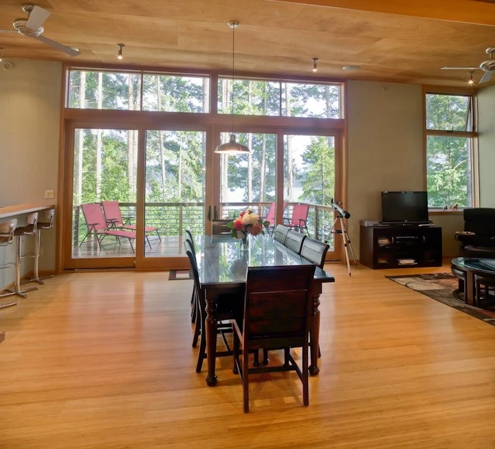 Spencer Lake Cabin thumbnail 16